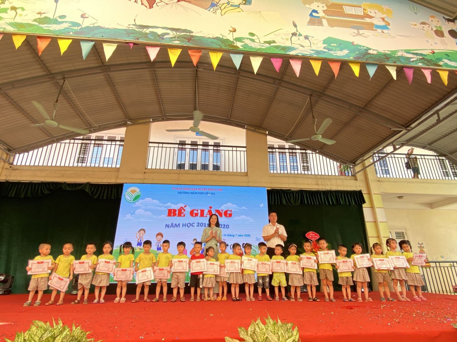 LỄ BẾ GIẢNG NĂM HỌC 2019 - 2020