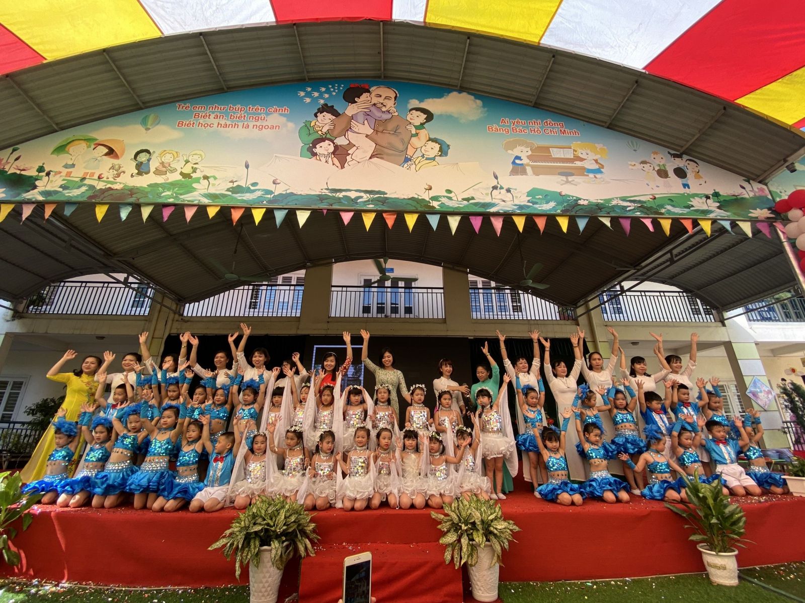 LỄ BẾ GIẢNG NĂM HỌC 2019 - 2020