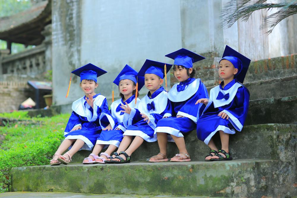 LẾ DÂNG HƯƠNG CỦA KHỐI MẪU GIÁO LỚN ( 5-6 TUỔI) - TRƯỜNG MẦM NON CỔ LOA - TẠI ĐỀN CỔ LOA