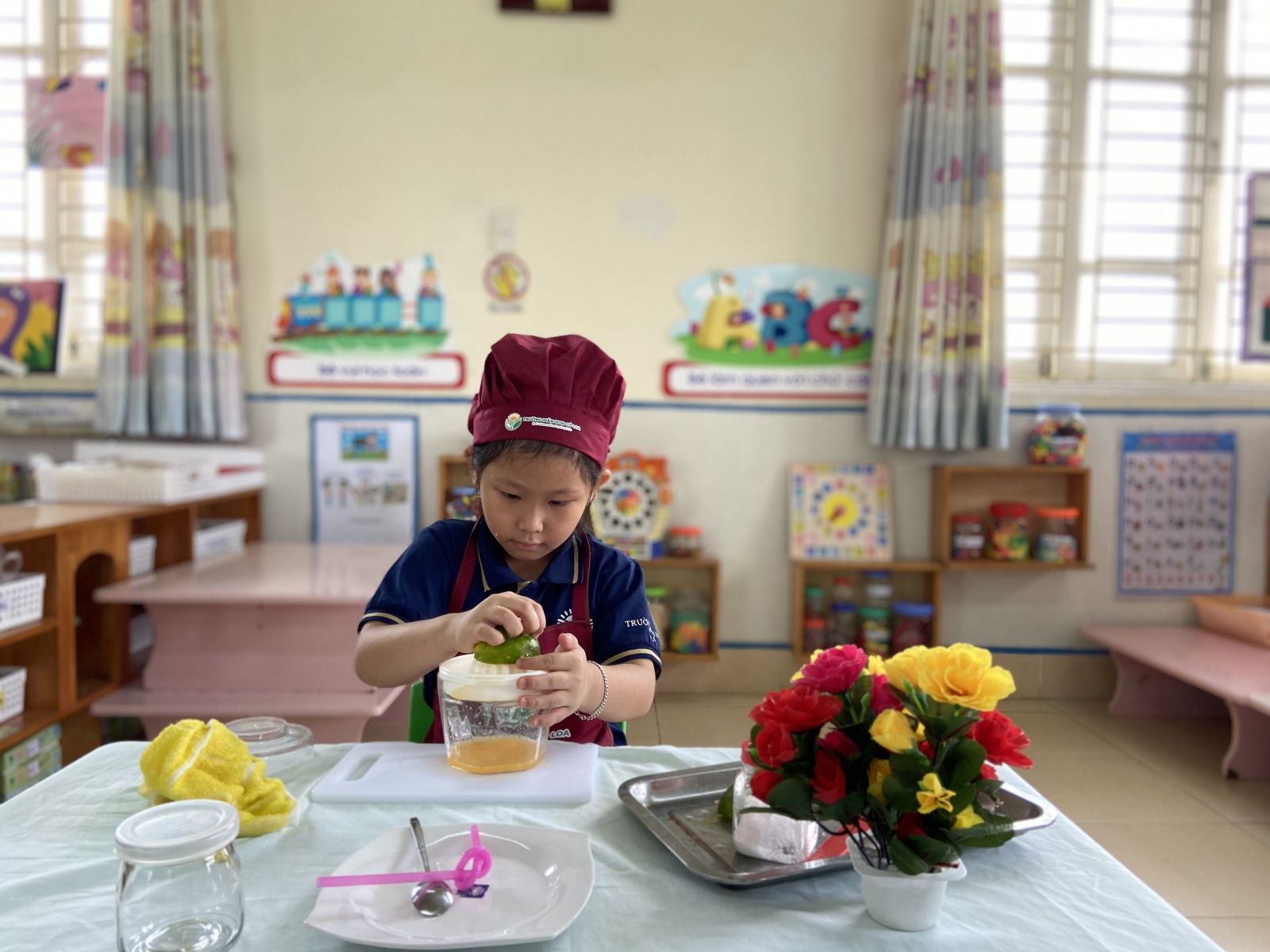 HOẠT ĐỘNG TRẢI NGHIỆM CỦA BÉ YÊU TRƯỜNG MN CỔ LOA