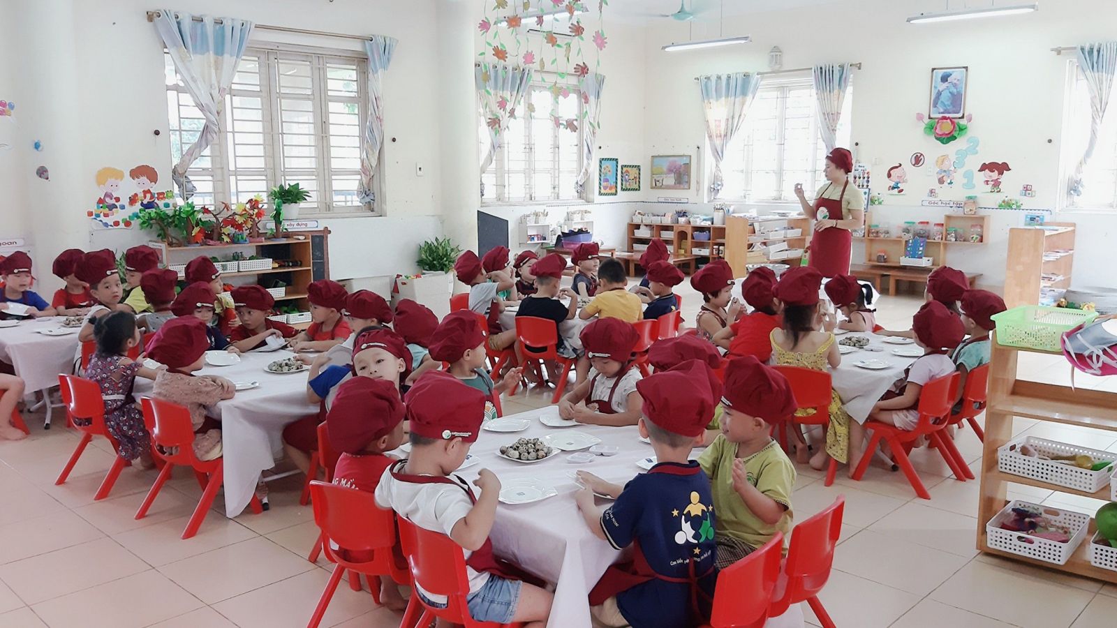 HOẠT ĐỘNG TRẢI NGHIỆM CỦA BÉ YÊU TRƯỜNG MN CỔ LOA