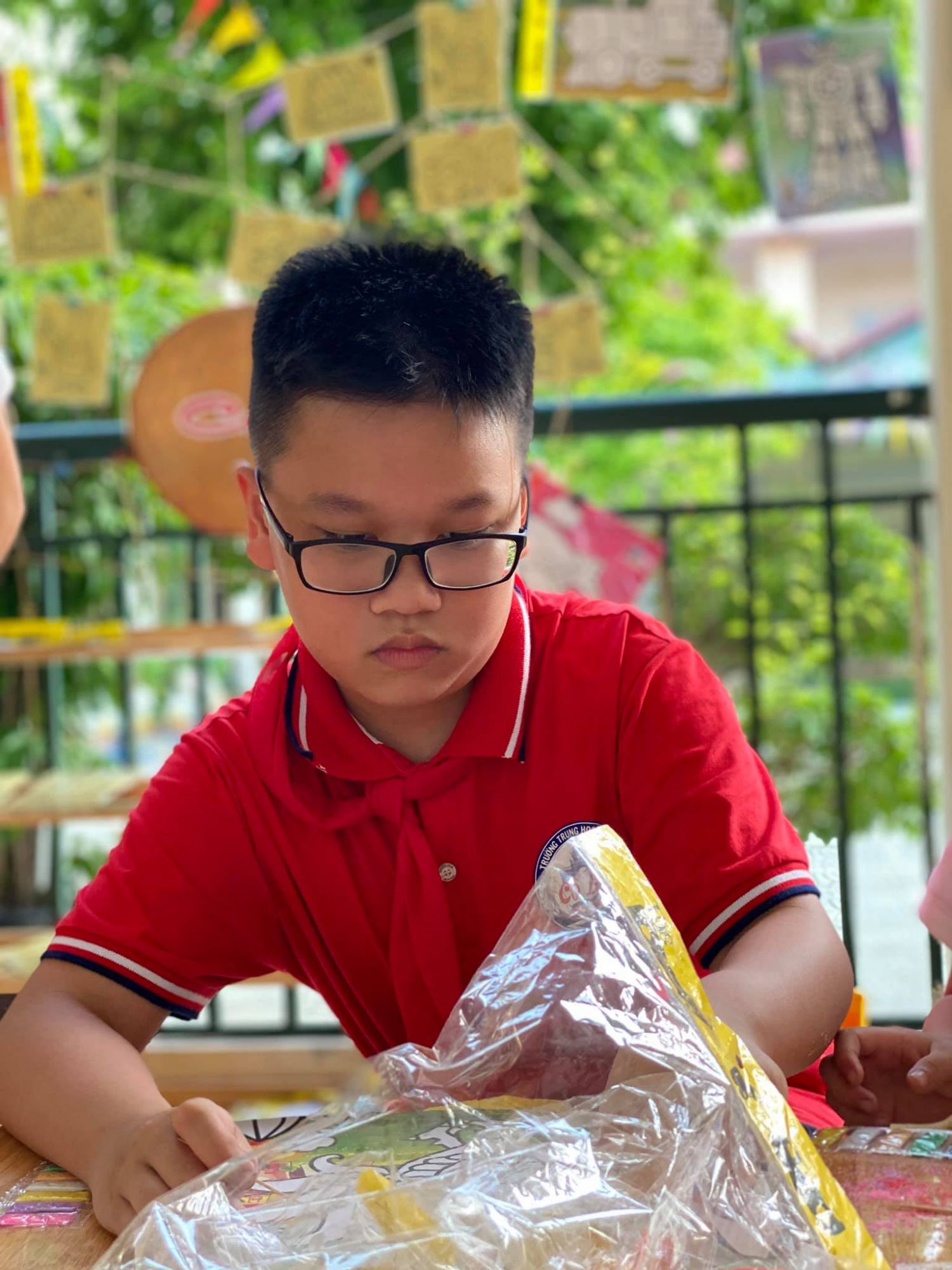 MÙA TRĂNG KỈ NIỆM ( LỄ TRAO QUÀ KHUYẾN HỌC VÀ VUI TRUNG THU CỦA CON CB-GV-NV TRƯỜNG MN CỔ LOA)