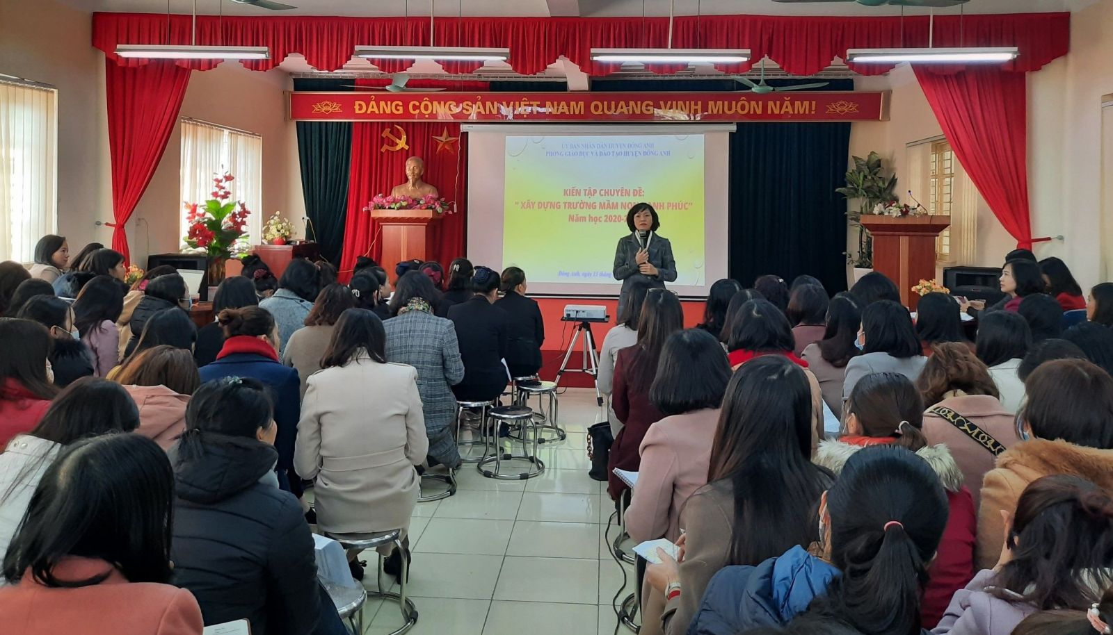 Trường Mầm non Cổ Loa làm điểm chuyên đề : “Xây dựng trường, lớp mầm non hạnh phúc Năm học 2020 - 2021”.