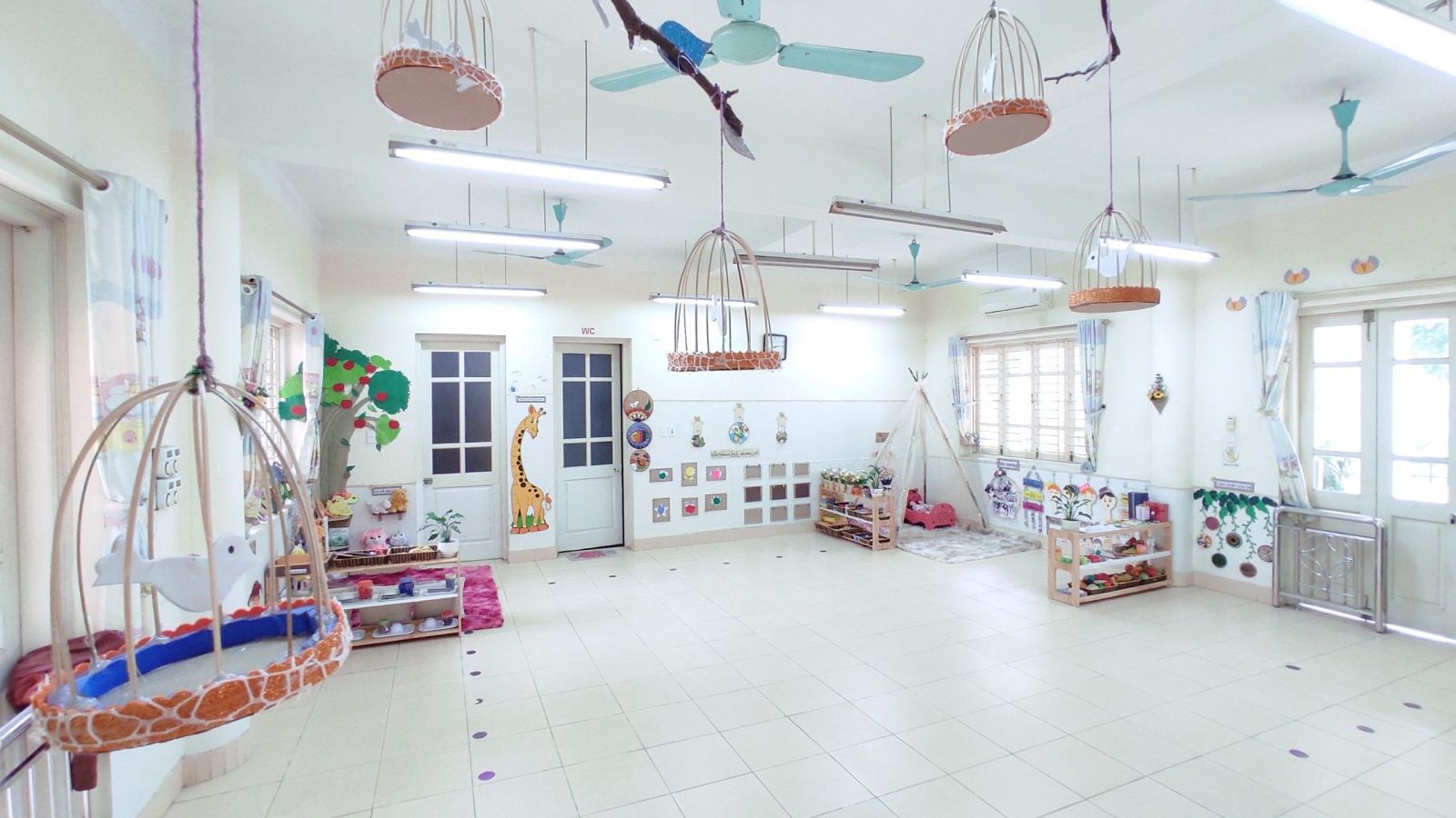 TRƯỜNG MẦM NON CỔ LOA CHUẨN BỊ MÔI TRƯỜNG LỚP HỌC SẴN SÀNG CHO NĂM HỌC MỚI!