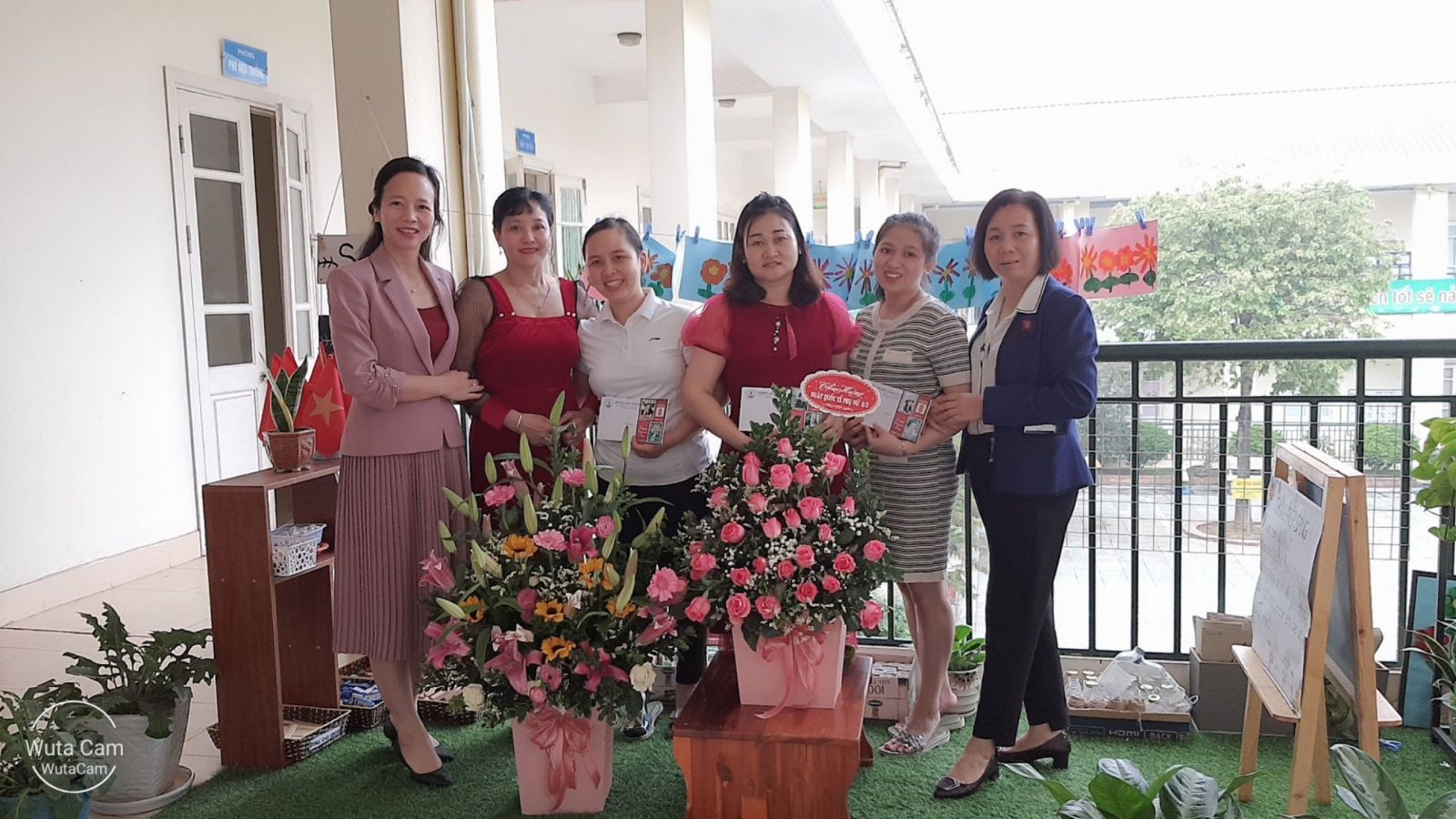 CHÀO MỪNG NGÀY QUỐC TẾ PHỤ NỮ 8/3/1910 - 8/3/2021