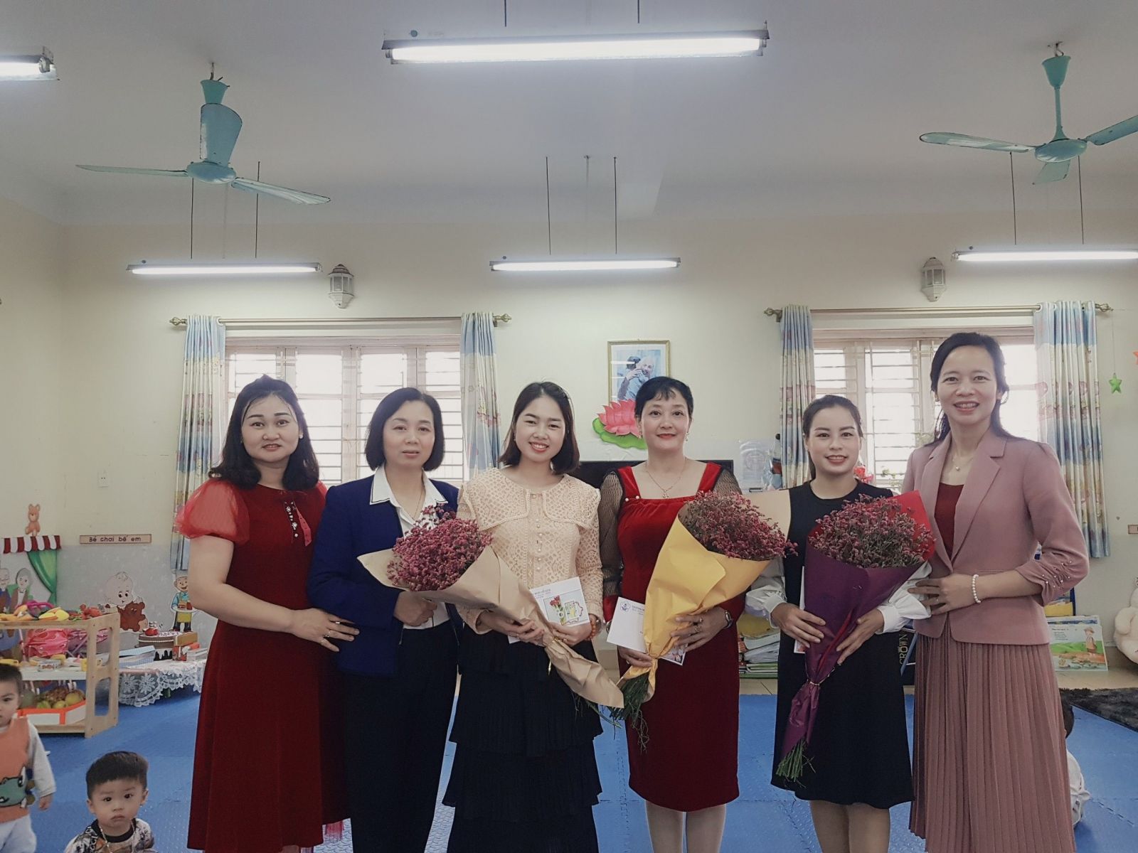 CHÀO MỪNG NGÀY QUỐC TẾ PHỤ NỮ 8/3/1910 - 8/3/2021