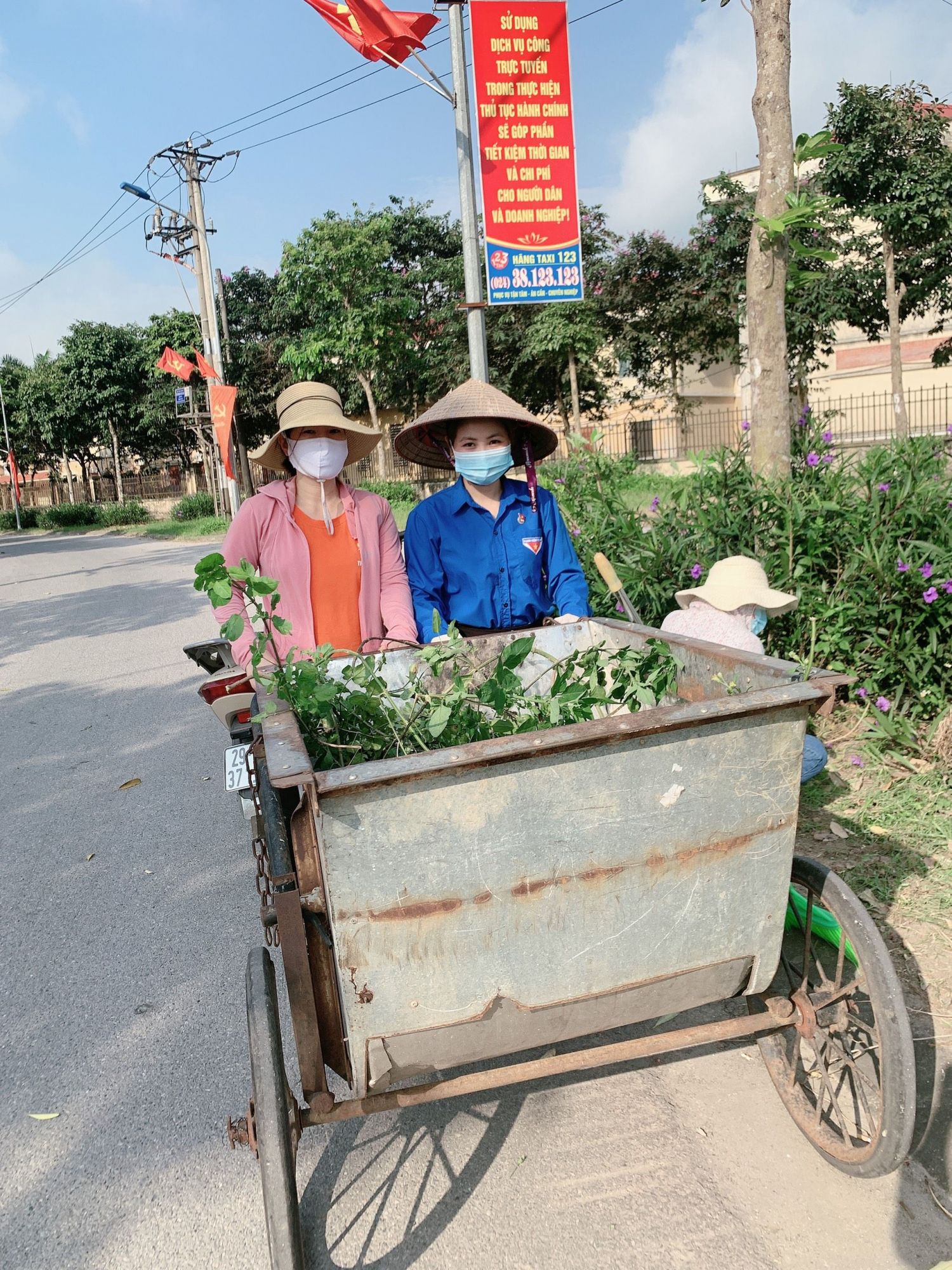 TRƯỜNG MẦM NON CỔ LOA CHUNG TAY QUYẾT TÂM PHÒNG CHỐNG DỊCH BỆNH COVID 19 VÀ TUYÊN TRUYỀN, HƯỞNG ỨNG CHO NGÀY BẦU CỬ CÁC CẤP NHIỆM KỲ 2021 – 2026.