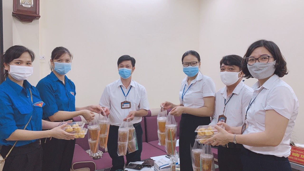 TIẾP SỨC MÙA DỊCH