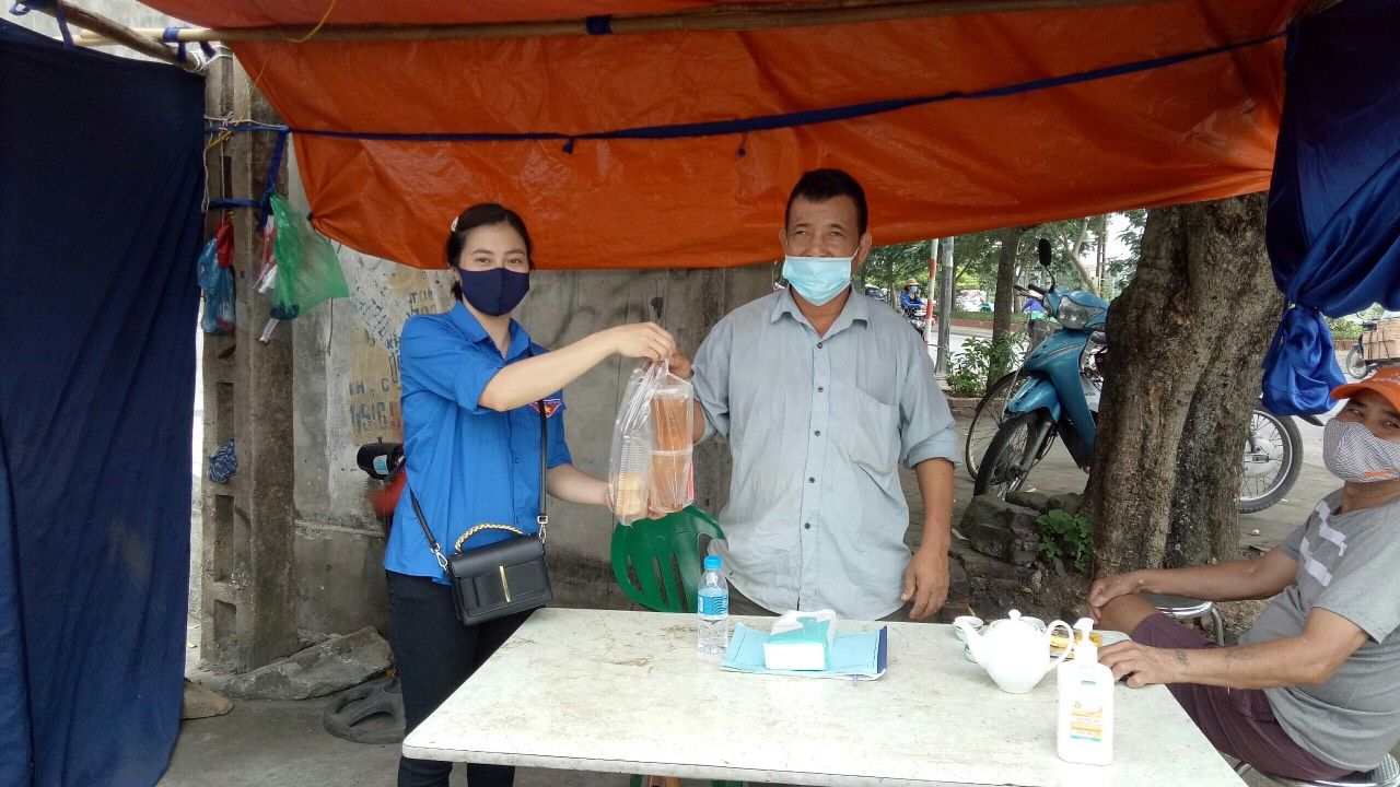 TIẾP SỨC MÙA DỊCH