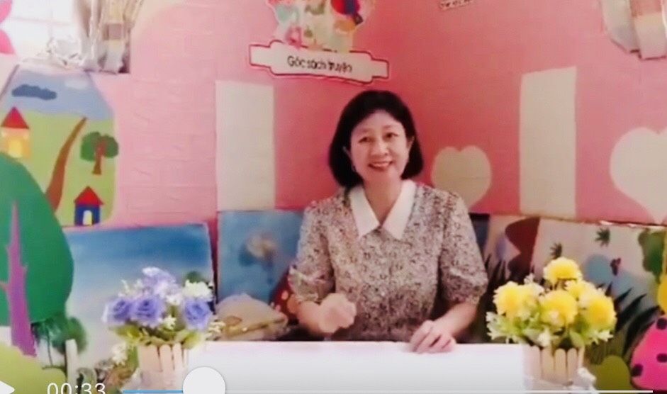 CÔ GIÁO MÙA DỊCH