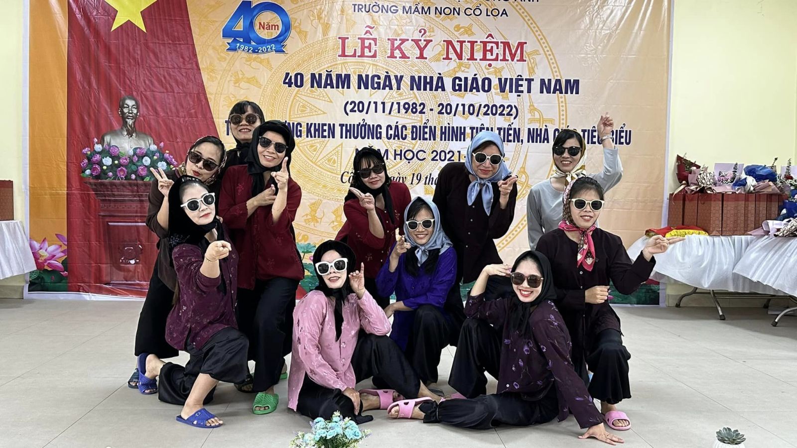 TRƯỜNG MẦM NON CỔ LOA LONG TRỌNG TỔ CHỨC: "LỄ KỶ NIỆM 40 NĂM NGÀY NHÀ GIÁO VIỆT NAM (20/11/1982 - 20/11/2022) TUYÊN DƯƠNG KHEN THƯỞNG CÁC ĐIỂN HÌNH TIÊN TIẾN, NHÀ GIÁO TIÊU BIỂU NĂM HỌC 2021 - 2022