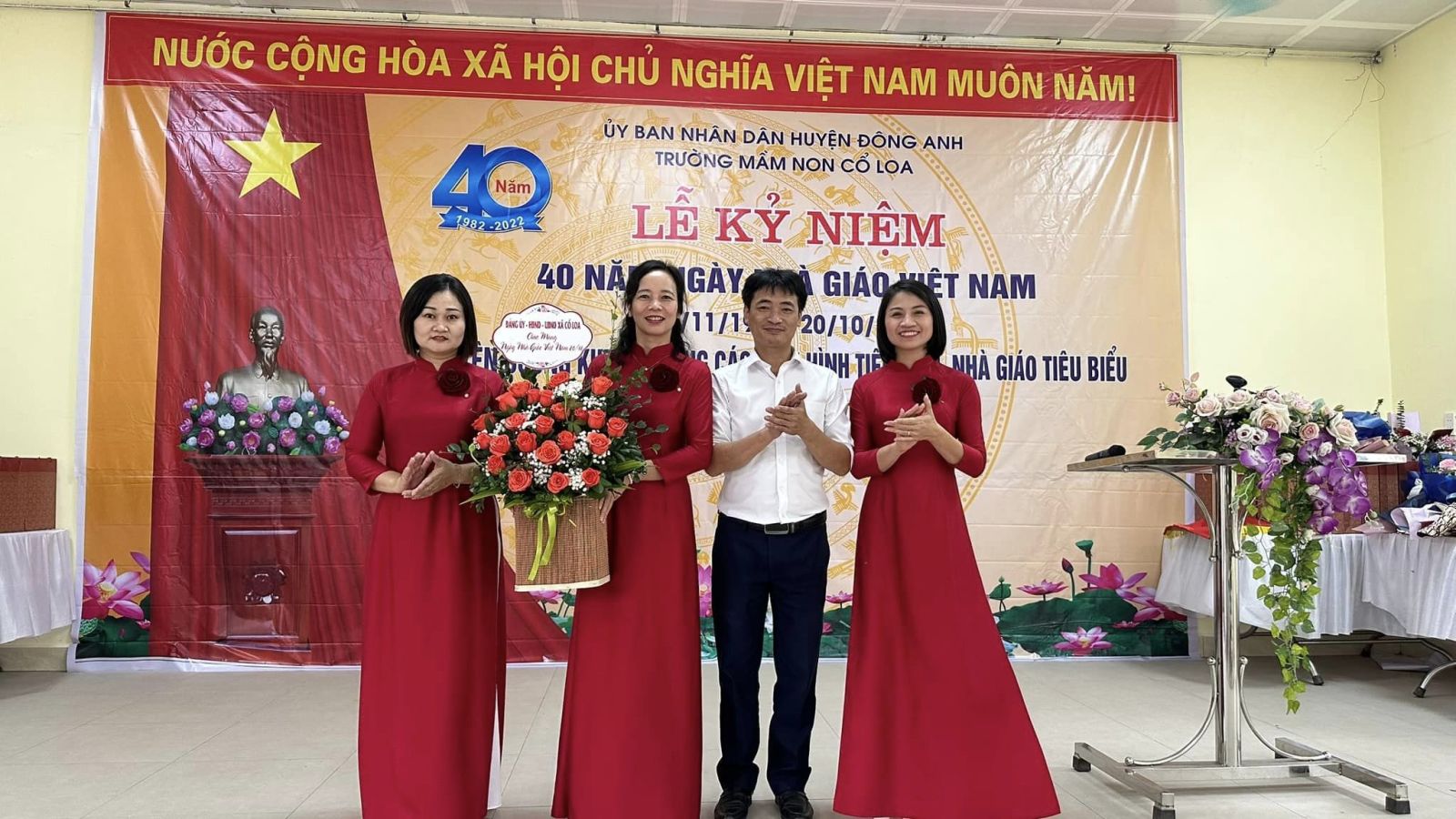 TRƯỜNG MẦM NON CỔ LOA LONG TRỌNG TỔ CHỨC: "LỄ KỶ NIỆM 40 NĂM NGÀY NHÀ GIÁO VIỆT NAM (20/11/1982 - 20/11/2022) TUYÊN DƯƠNG KHEN THƯỞNG CÁC ĐIỂN HÌNH TIÊN TIẾN, NHÀ GIÁO TIÊU BIỂU NĂM HỌC 2021 - 2022