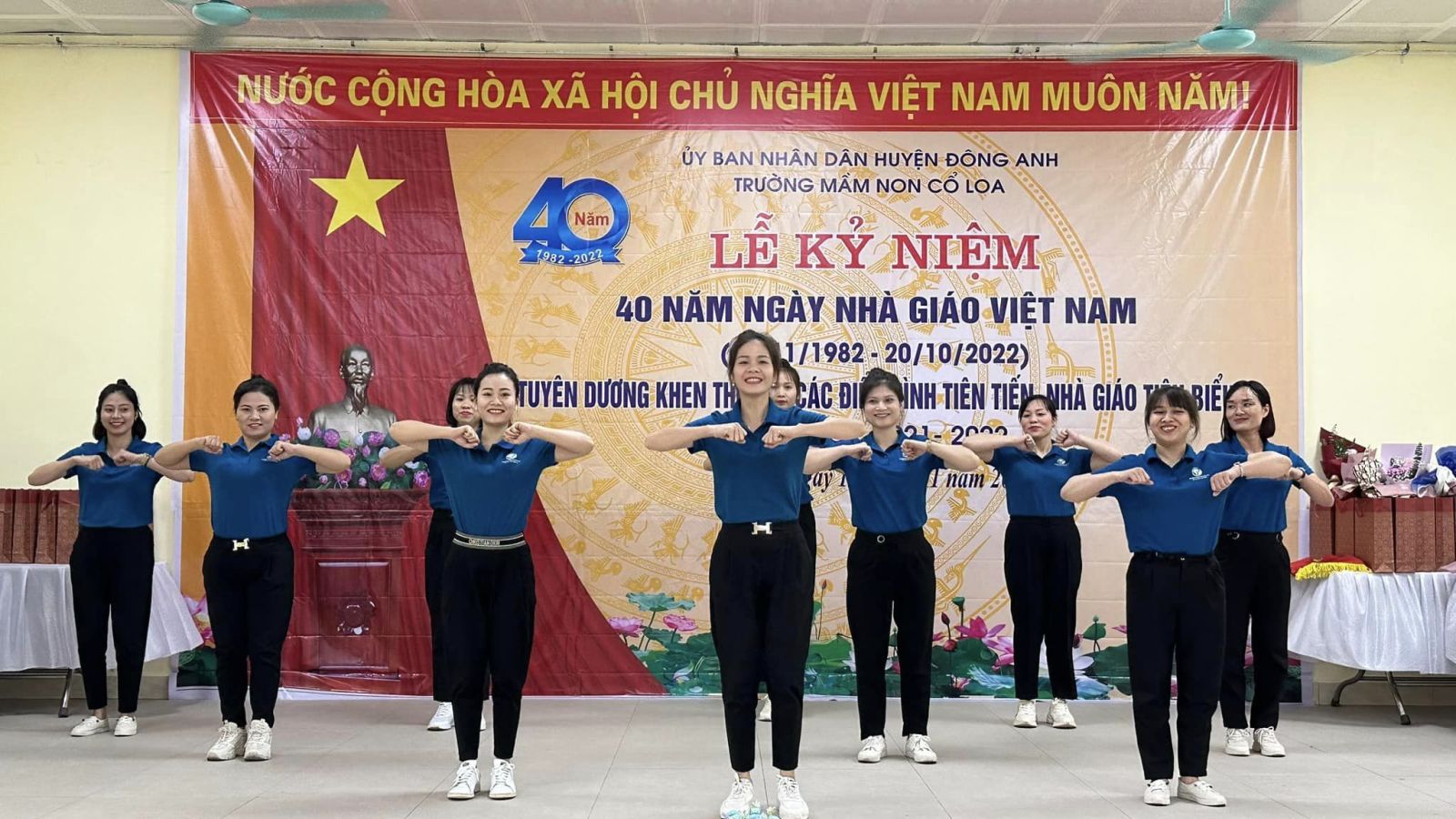 TRƯỜNG MẦM NON CỔ LOA LONG TRỌNG TỔ CHỨC: "LỄ KỶ NIỆM 40 NĂM NGÀY NHÀ GIÁO VIỆT NAM (20/11/1982 - 20/11/2022) TUYÊN DƯƠNG KHEN THƯỞNG CÁC ĐIỂN HÌNH TIÊN TIẾN, NHÀ GIÁO TIÊU BIỂU NĂM HỌC 2021 - 2022