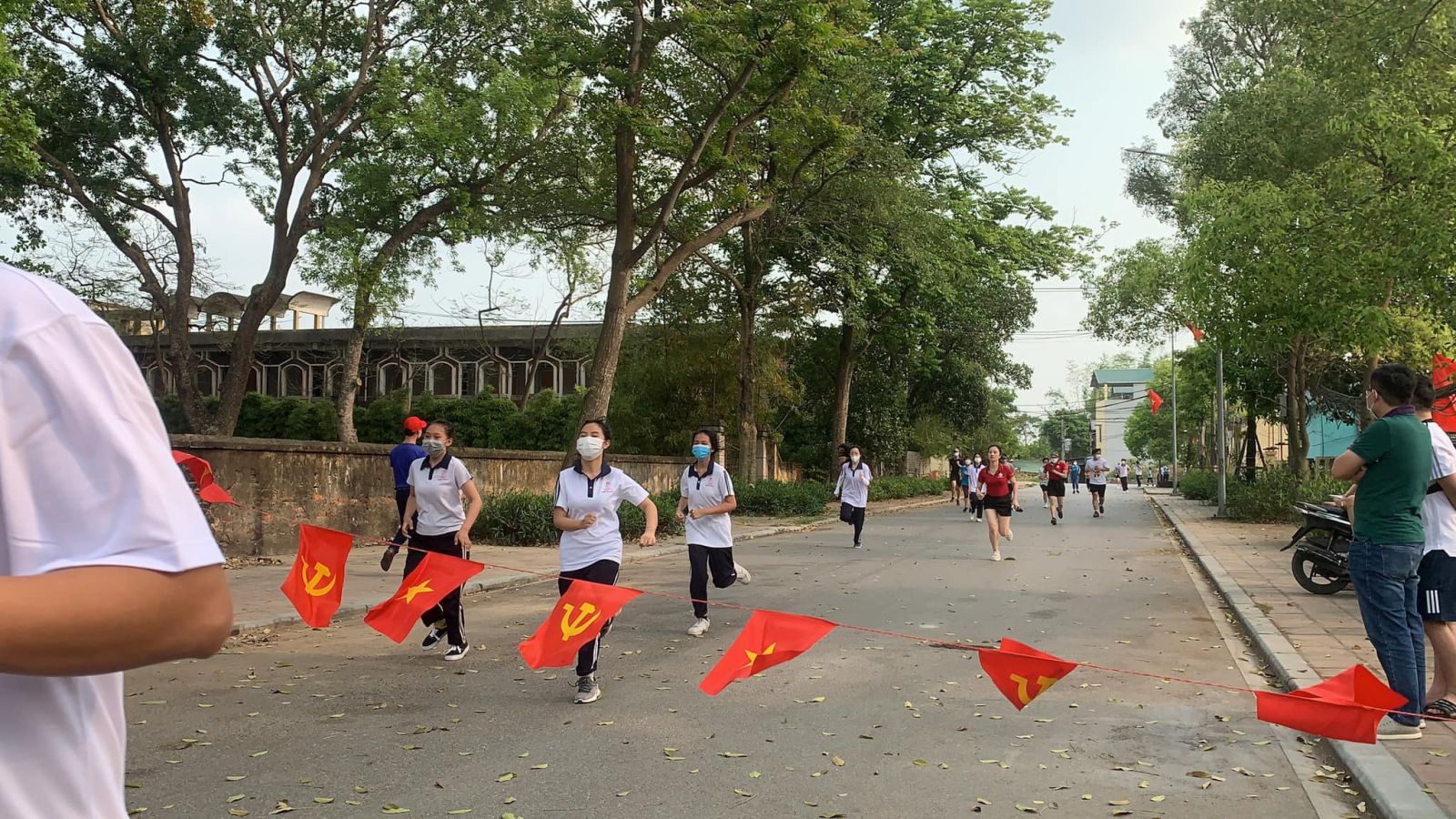 NGÀY CHẠY OLYMPIC VÌ SỨC KHỎE TOÀN DÂN, GIẢI CHẠY BÁO HÀ NỘI MỚI LẦN THỨ 47