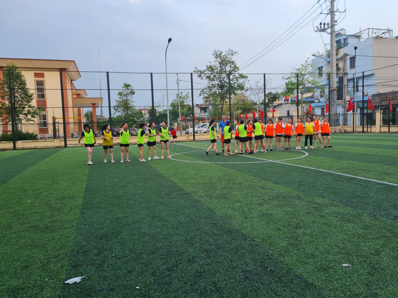 HOẠT ĐỘNG GIAO LƯU TDTT TRƯỜNG MẦM NON CỔ LOA CHÀO MỪNG NGÀY SINH NHẬT BÁC VÀ CỔ VŨ SEAGAME 31.