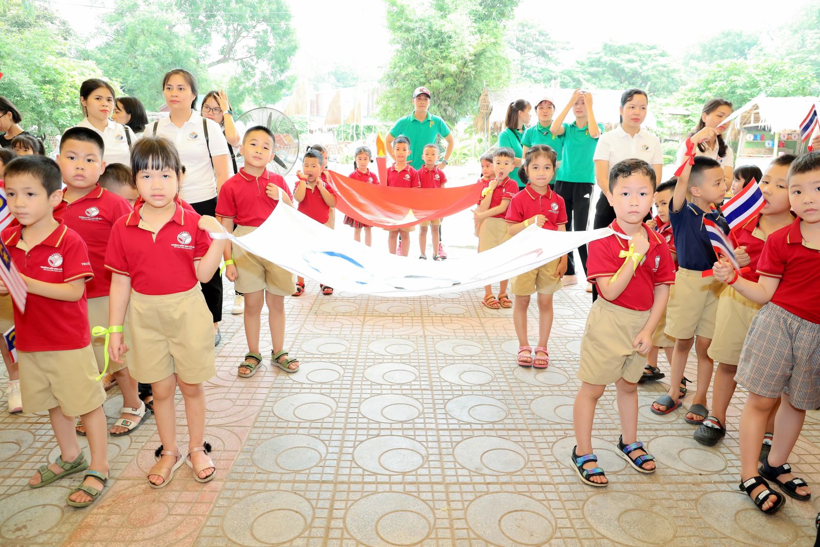 " LỄ RA TRƯỜNG CHO CÁC BÉ KHỐI MGL TRƯỜNG MN CỔ LOA" và “NGÀY HỘI OLYMPIC THỂ THAO 2022".
