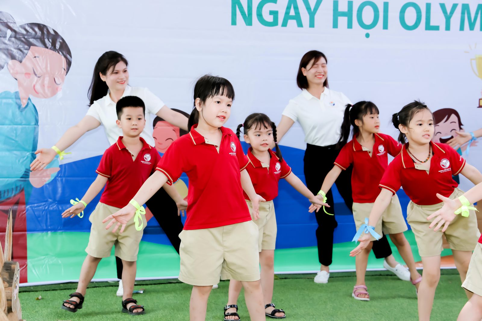 " LỄ RA TRƯỜNG CHO CÁC BÉ KHỐI MGL TRƯỜNG MN CỔ LOA" và “NGÀY HỘI OLYMPIC THỂ THAO 2022".