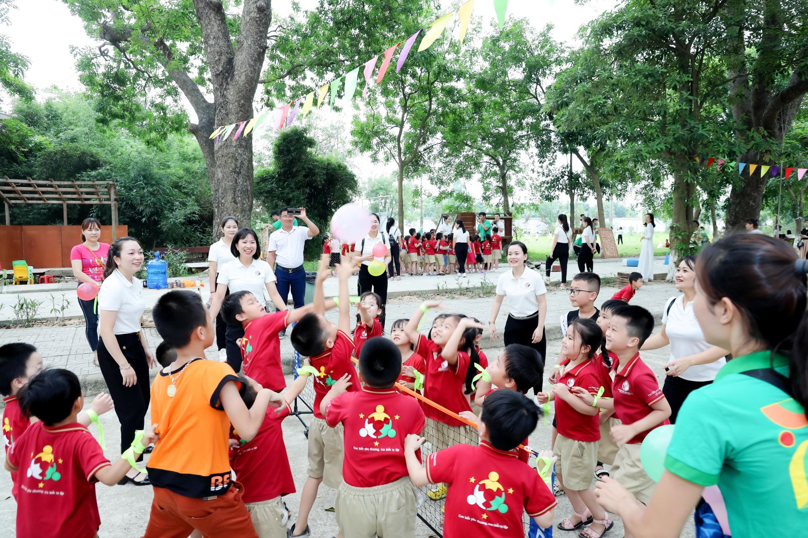 " LỄ RA TRƯỜNG CHO CÁC BÉ KHỐI MGL TRƯỜNG MN CỔ LOA" và “NGÀY HỘI OLYMPIC THỂ THAO 2022".