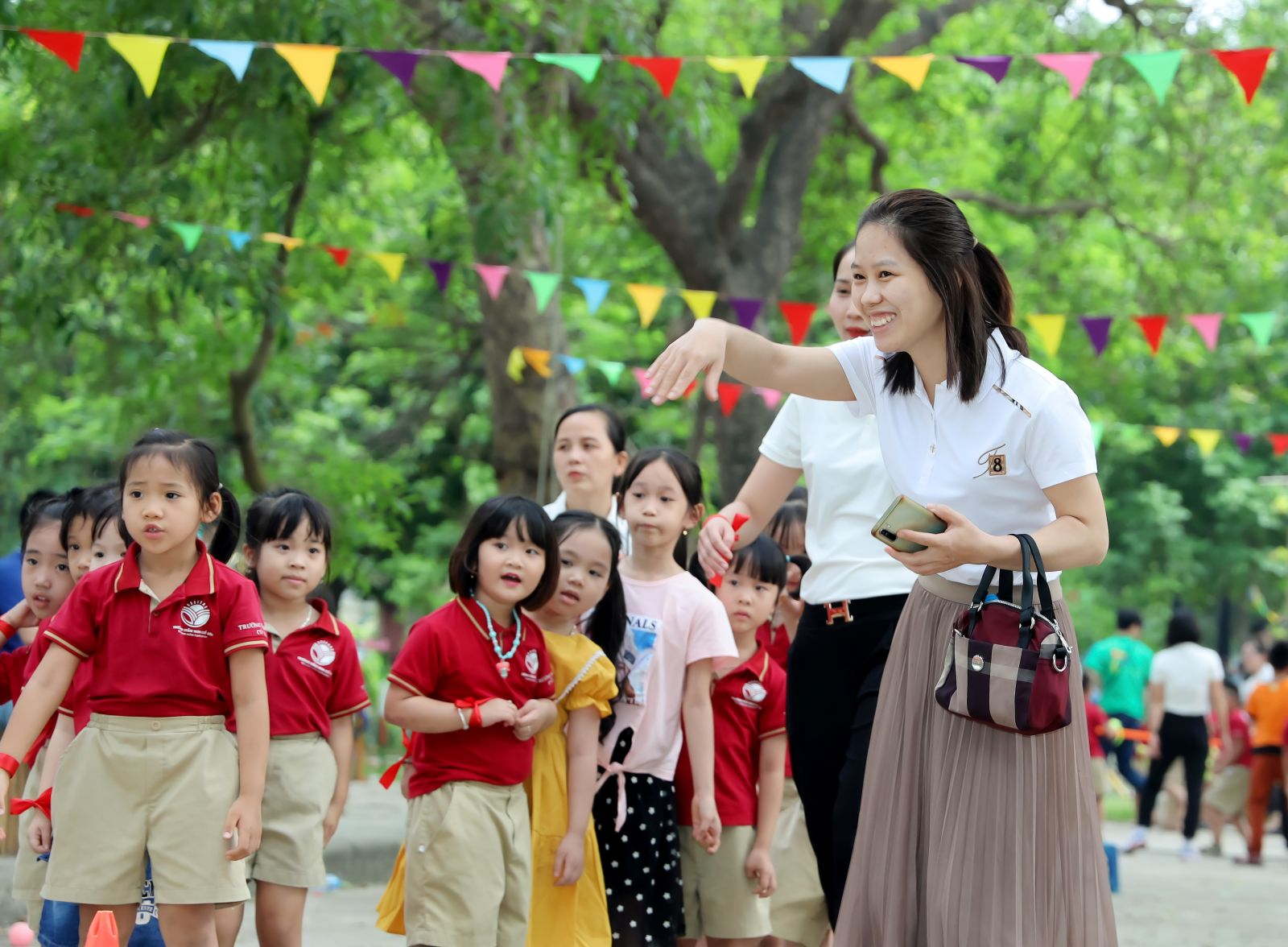 " LỄ RA TRƯỜNG CHO CÁC BÉ KHỐI MGL TRƯỜNG MN CỔ LOA" và “NGÀY HỘI OLYMPIC THỂ THAO 2022".