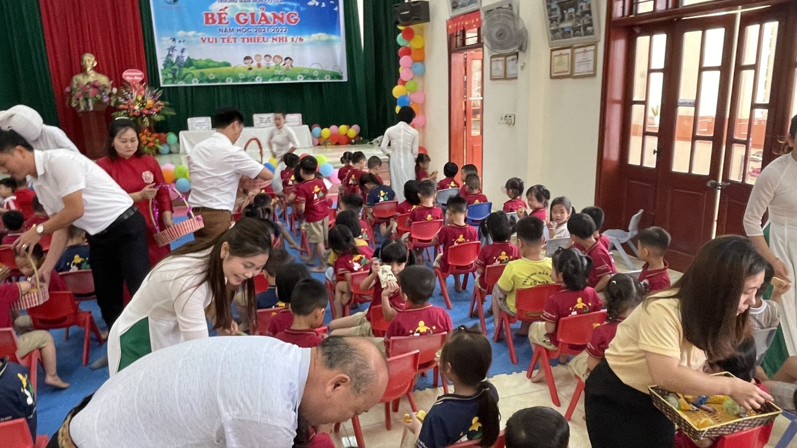 BẾ GIẢNG NĂM HỌC, VUI TẾT THIẾU NHI