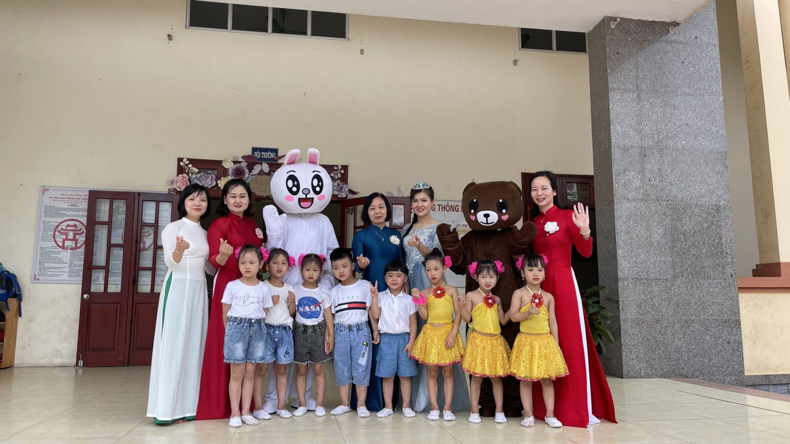 BẾ GIẢNG NĂM HỌC, VUI TẾT THIẾU NHI