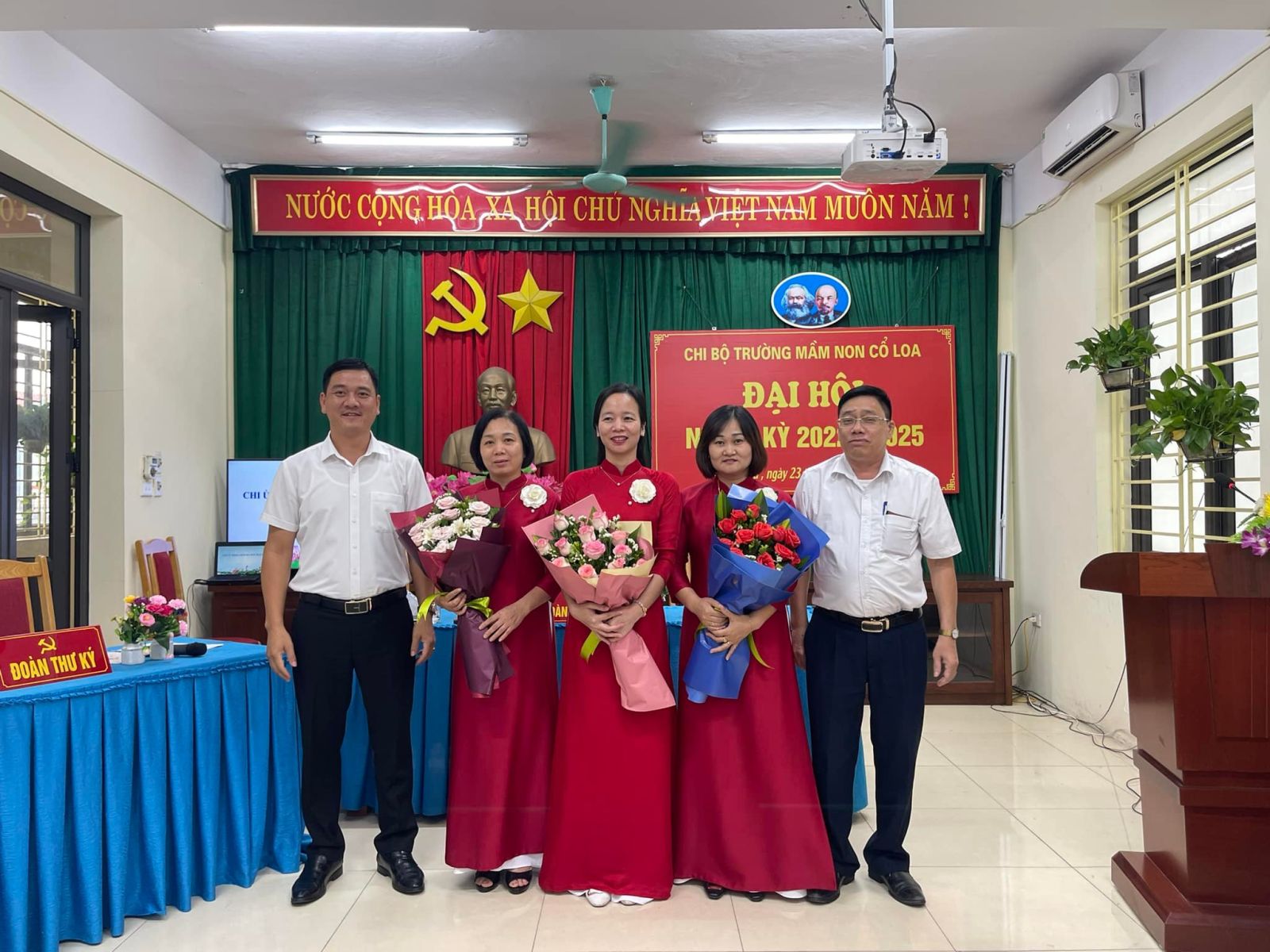 ĐẠI HỘI CHI BỘ TRƯỜNG MN CỔ LOA NHIỆM KÌ 2022 - 2025