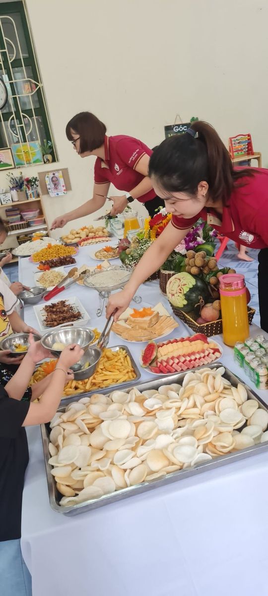 TRƯỜNG MẦM NON CỔ LOA TỔ CHỨC TIỆC BUFFET CHÀO ĐÓN NĂM HỌC MỚI 2022 – 2023!