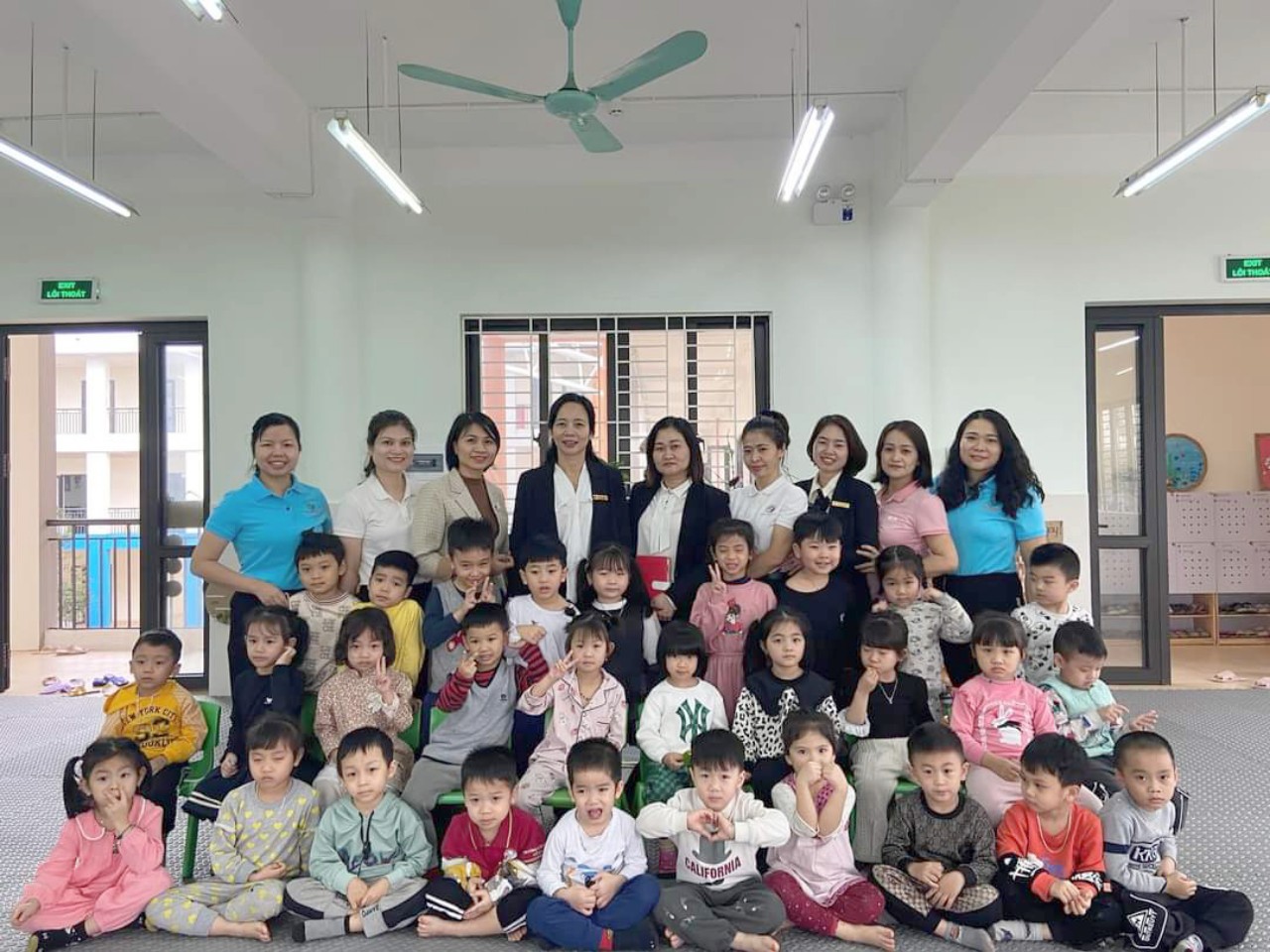 XÂY DỰNG MÔI TRƯỜNG LỚP HỌC NĂM HỌC 2022-2023