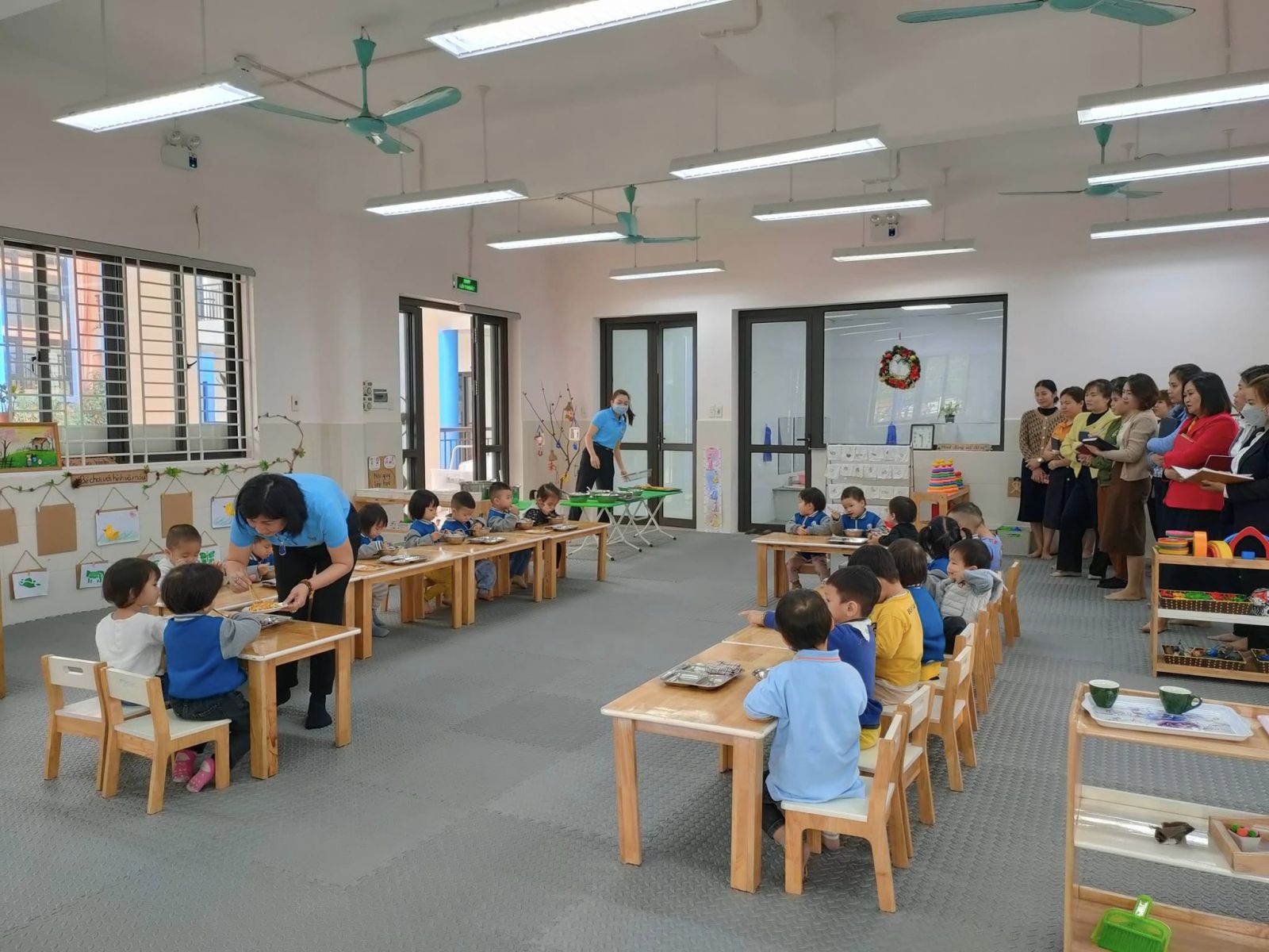 "TỔ CHỨC KIẾN TẬP ĐỔI MỚI HÌNH THỨC TRONG HOẠT ĐỘNG NUÔI DƯỠNG TRẺ TẠI TRƯỜNG MẦM NON CỔ LOA"