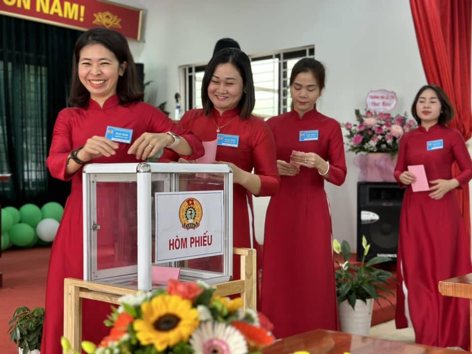ĐẠI HỘI CÔNG ĐOÀN CƠ SỞ TRƯỜNG MẦM NON CỔ LOA NHIỆM KỲ 2023-2028