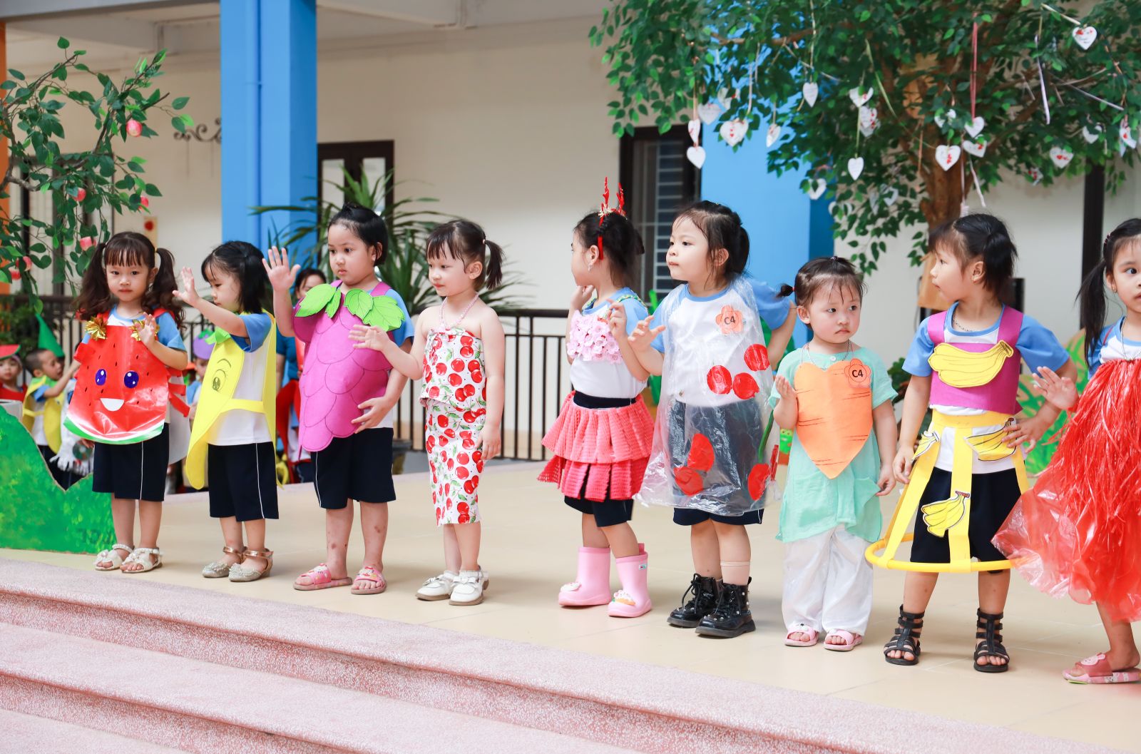 FESTIVAL TRÁI CÂY - TRAO GIẢI CUỘC THI " ĐẠI SỨ XANH" Năm học 2022 - 2023