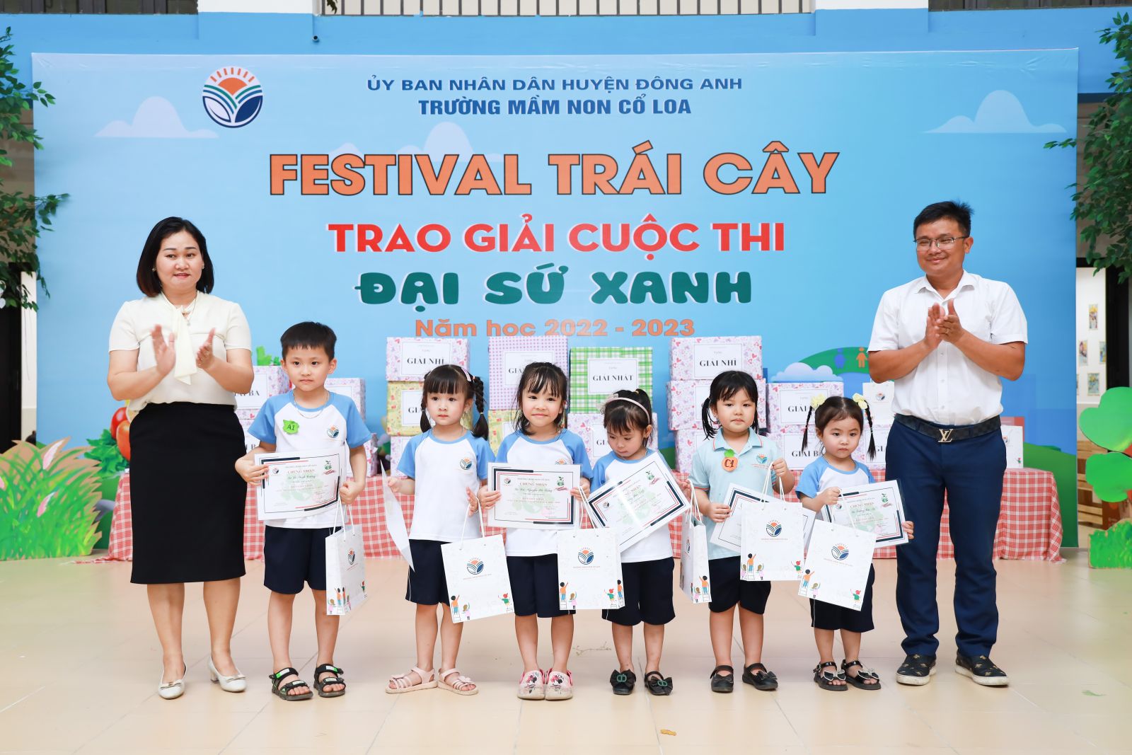 FESTIVAL TRÁI CÂY - TRAO GIẢI CUỘC THI " ĐẠI SỨ XANH" Năm học 2022 - 2023