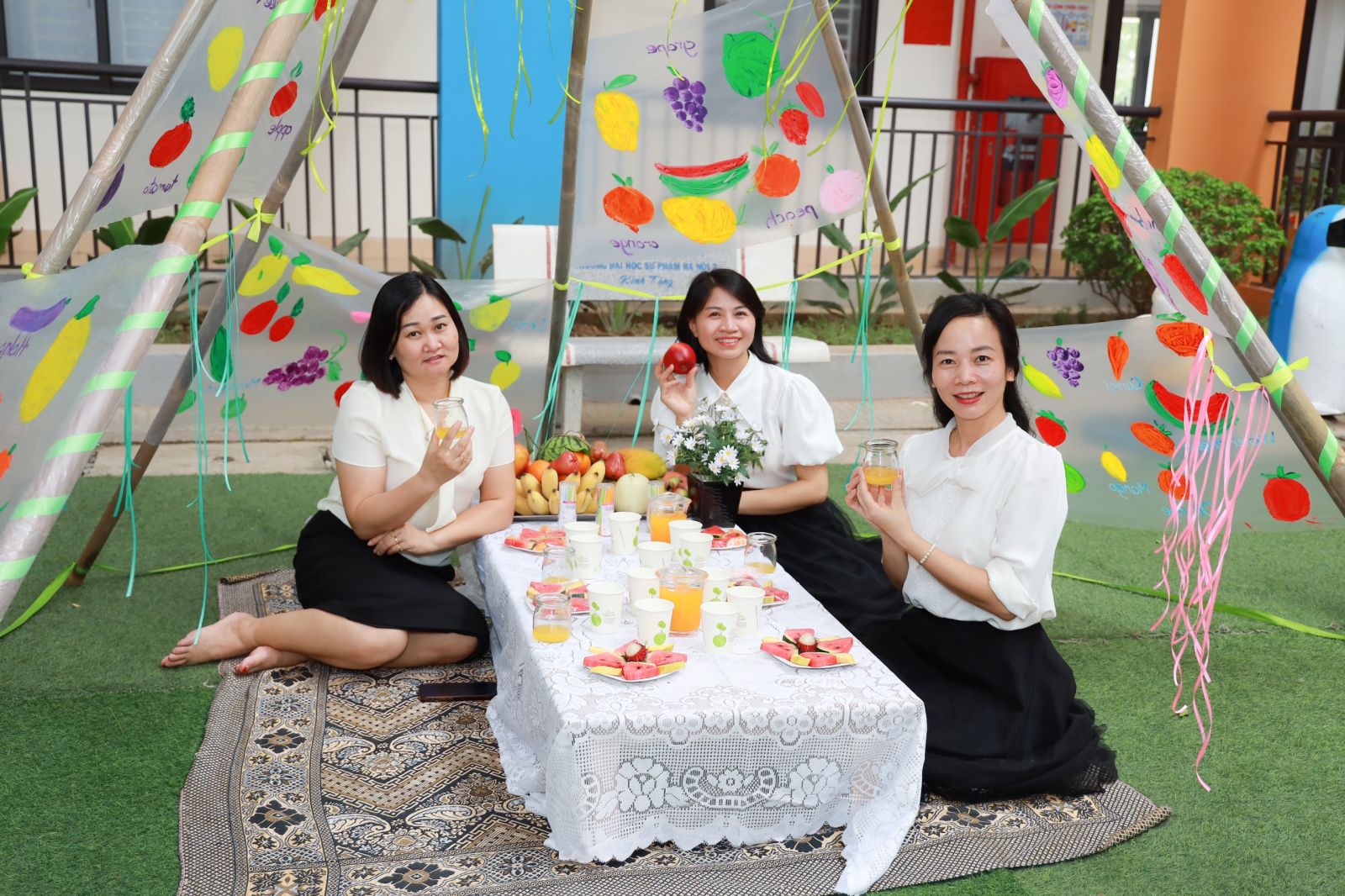 FESTIVAL TRÁI CÂY - TRAO GIẢI CUỘC THI " ĐẠI SỨ XANH" Năm học 2022 - 2023
