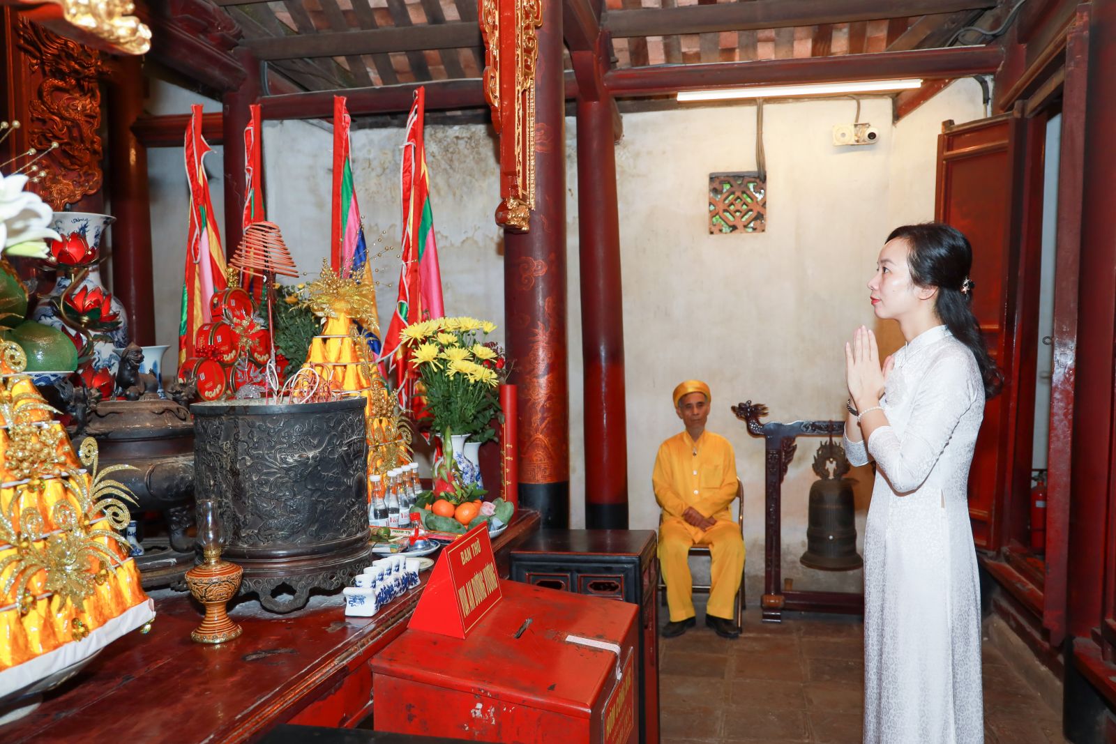 LẾ DÂNG HƯƠNG TẠI KHU DI TÍCH LỊCH SỬ ĐỀN CỔ LOA CỦA CÁC CON HỌC SINH KHỐI MẪU GIÁO LỚN - TRƯỜNG MẦM NON CỔ LOA