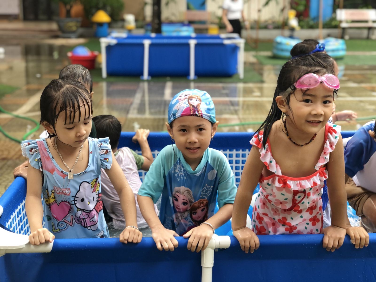 MÙA HÈ SÔI ĐỘNG VỚI "LỄ HỘI TÉ NƯỚC " CỦA CÁC BẠN NHỎ TRƯỜNG MẦM NON CỔ LOA