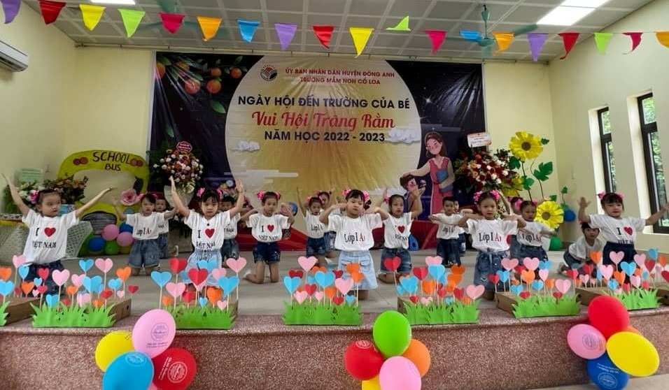 CÔ VÀ TRÒ TRƯỜNG MẦM NON CỔ LOA TƯNG BỪNG CHÀO ĐÓN NĂM HỌC MỚI 2022-2023.