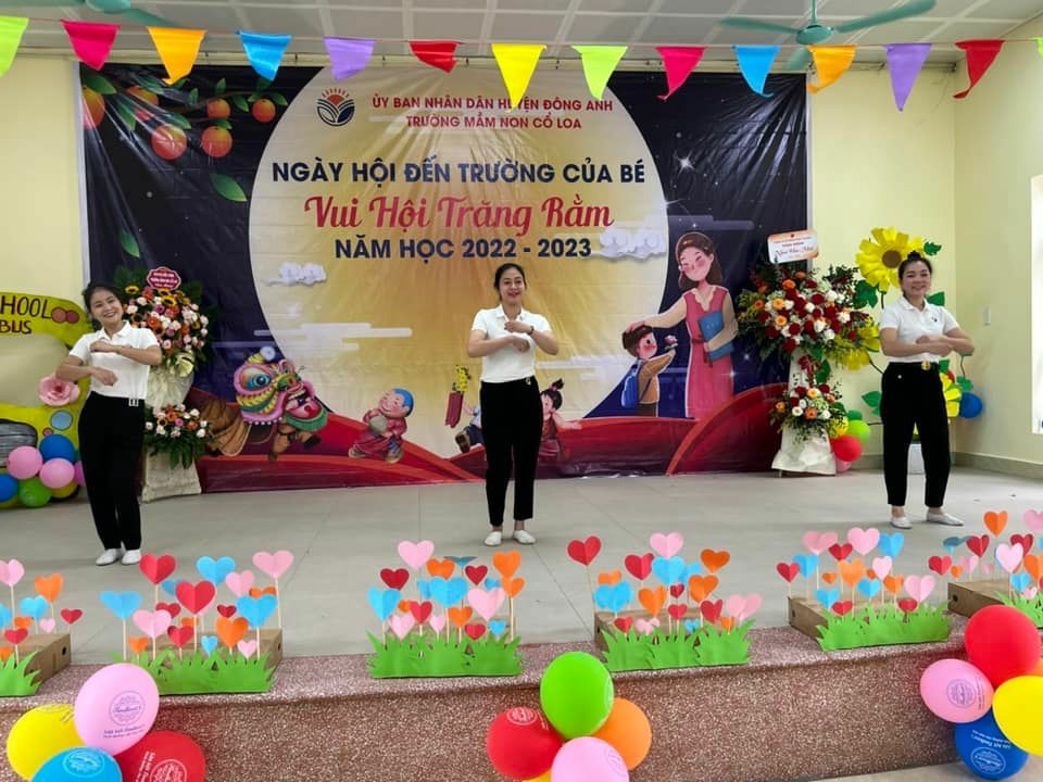 CÔ VÀ TRÒ TRƯỜNG MẦM NON CỔ LOA TƯNG BỪNG CHÀO ĐÓN NĂM HỌC MỚI 2022-2023.