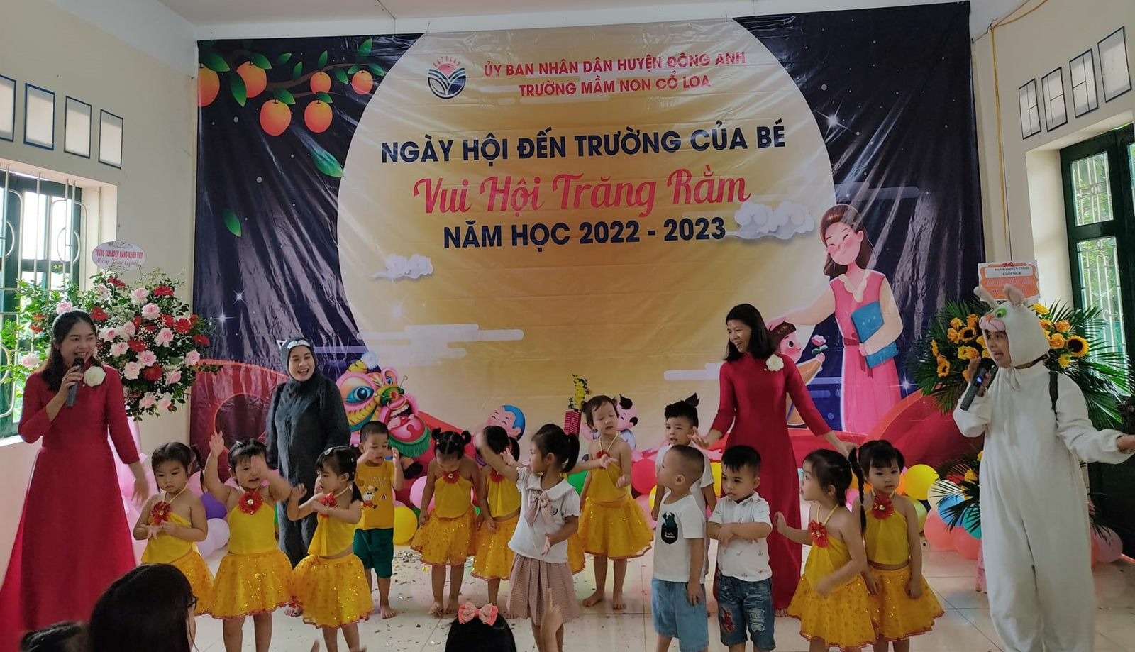 CÔ VÀ TRÒ TRƯỜNG MẦM NON CỔ LOA TƯNG BỪNG CHÀO ĐÓN NĂM HỌC MỚI 2022-2023.