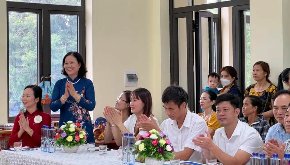 CÔ VÀ TRÒ TRƯỜNG MẦM NON CỔ LOA TƯNG BỪNG CHÀO ĐÓN NĂM HỌC MỚI 2022-2023.