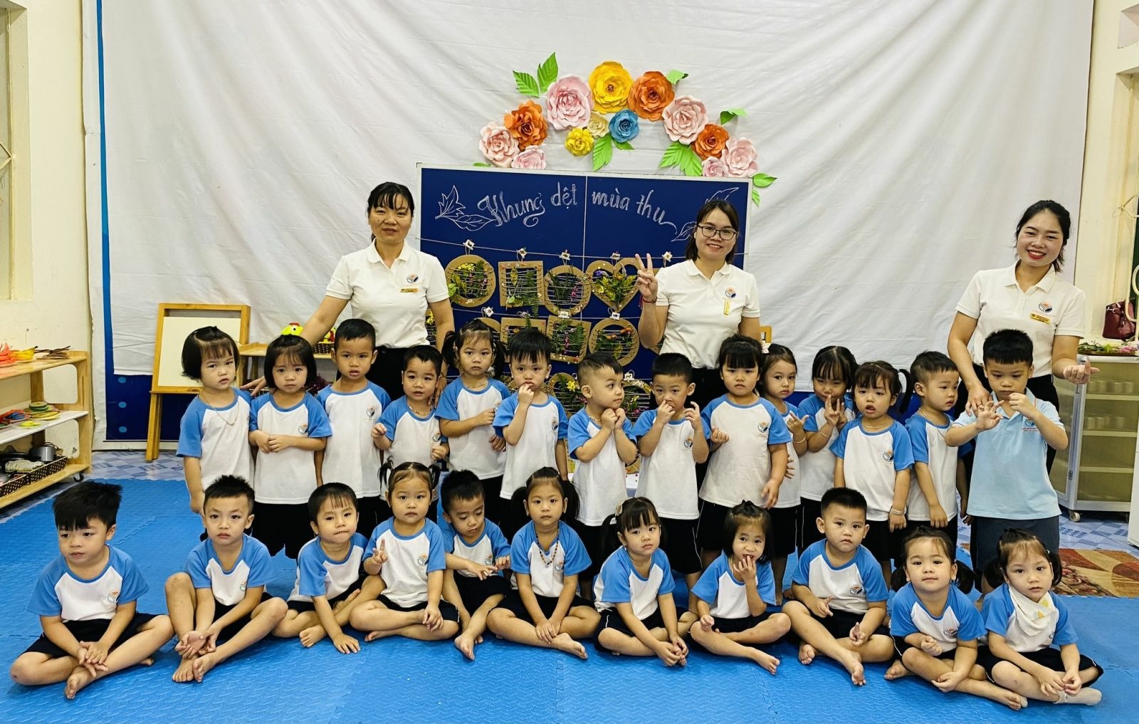 Trường mầm non Cổ Loa thi đua lập thành tích chào mừng 40 năm ngày nhà giáo Việt Nam (20/11/1982 - 20/11/2022).