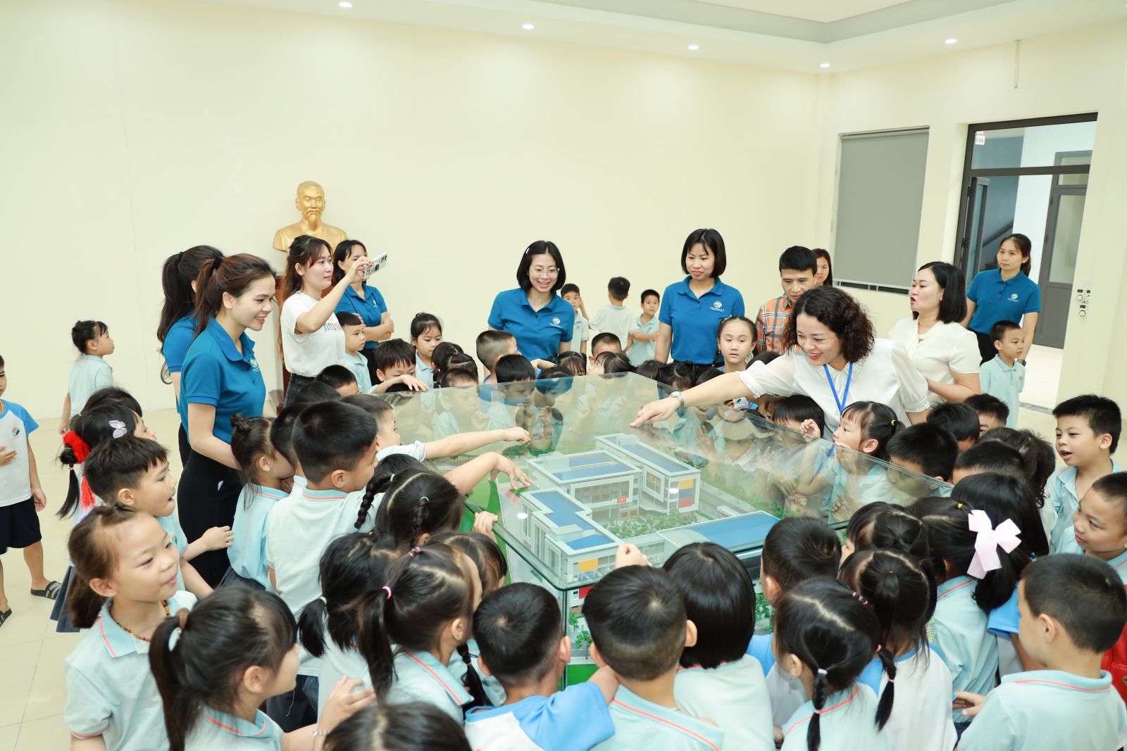 CHƯƠNG TRÌNH TRẢI NGHIỆM: " HÀNH TRANG CHO BÉ VÀO LỚP 1" NĂM HỌC 2022-2023 CỦA CÁC BÉ TRƯỜNG MẦM NON CỔ LOA.