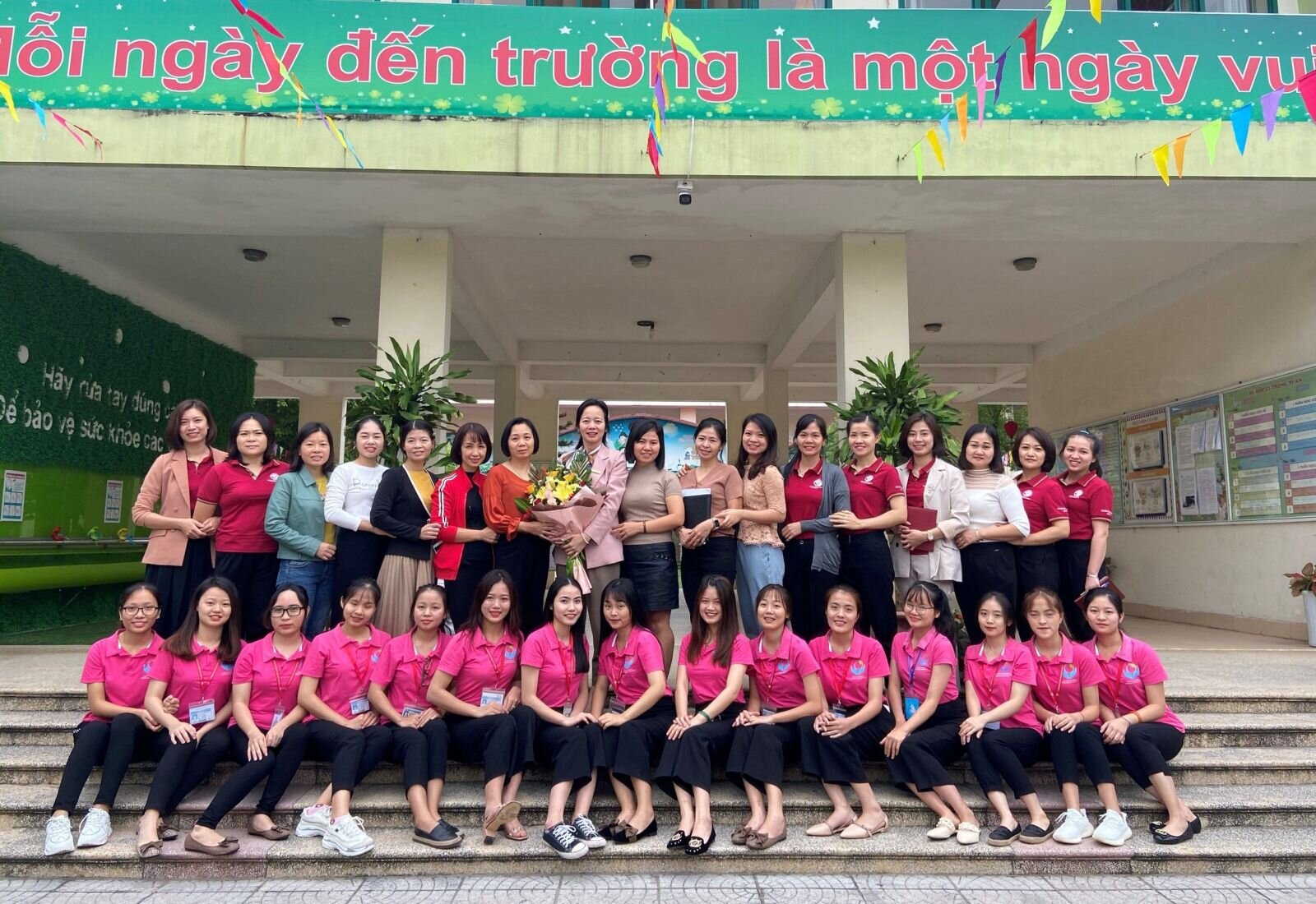 HÂN HOAN CHÀO ĐÓN CÁC EM SINH VIÊN KHOA GDMN-TRƯỜNG ĐHSP HN II VỀ THỰC TẬP SP