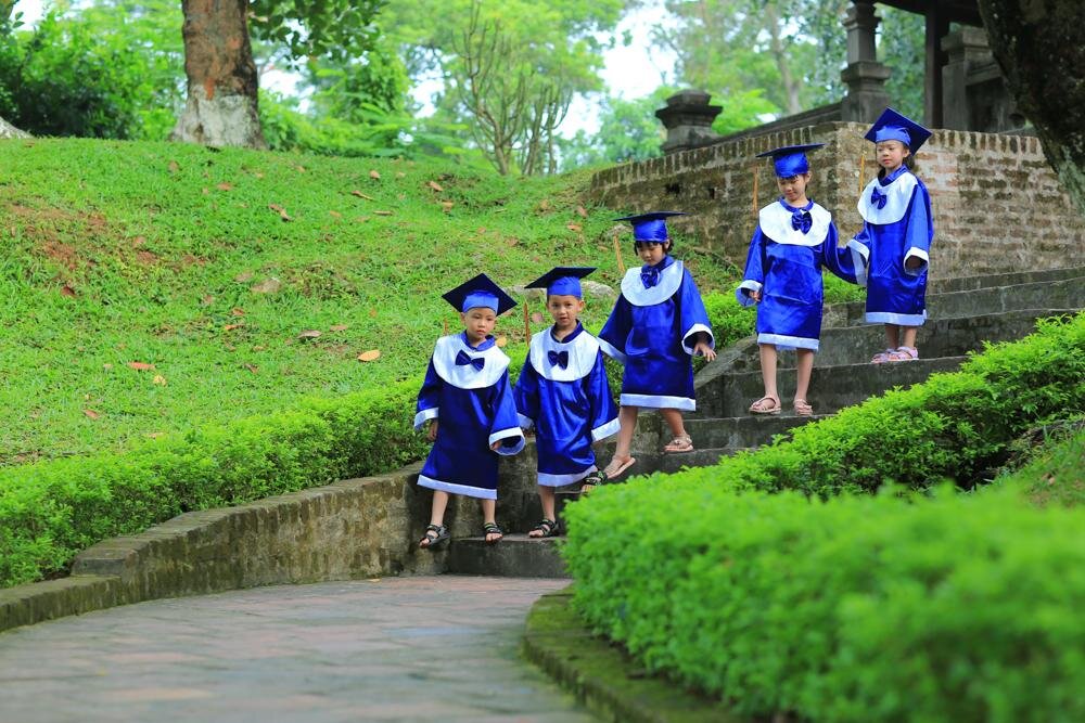 LẾ DÂNG HƯƠNG CỦA KHỐI MẪU GIÁO LỚN ( 5-6 TUỔI) - TRƯỜNG MẦM NON CỔ LOA - TẠI ĐỀN CỔ LOA