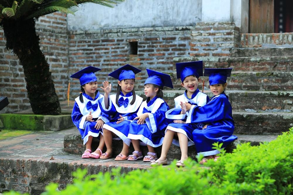 LẾ DÂNG HƯƠNG CỦA KHỐI MẪU GIÁO LỚN ( 5-6 TUỔI) - TRƯỜNG MẦM NON CỔ LOA - TẠI ĐỀN CỔ LOA