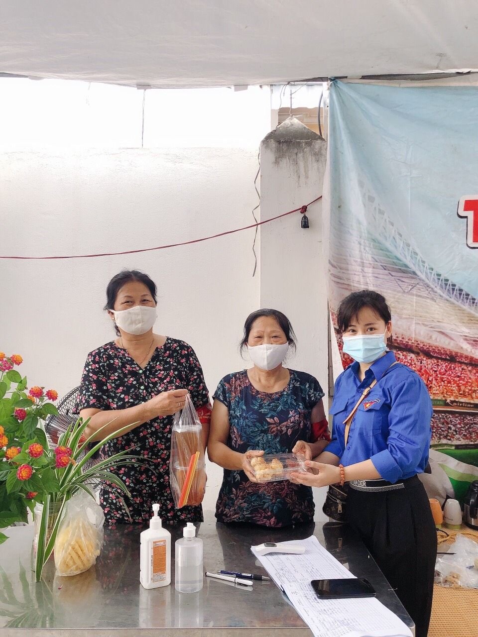 TIẾP SỨC MÙA DỊCH