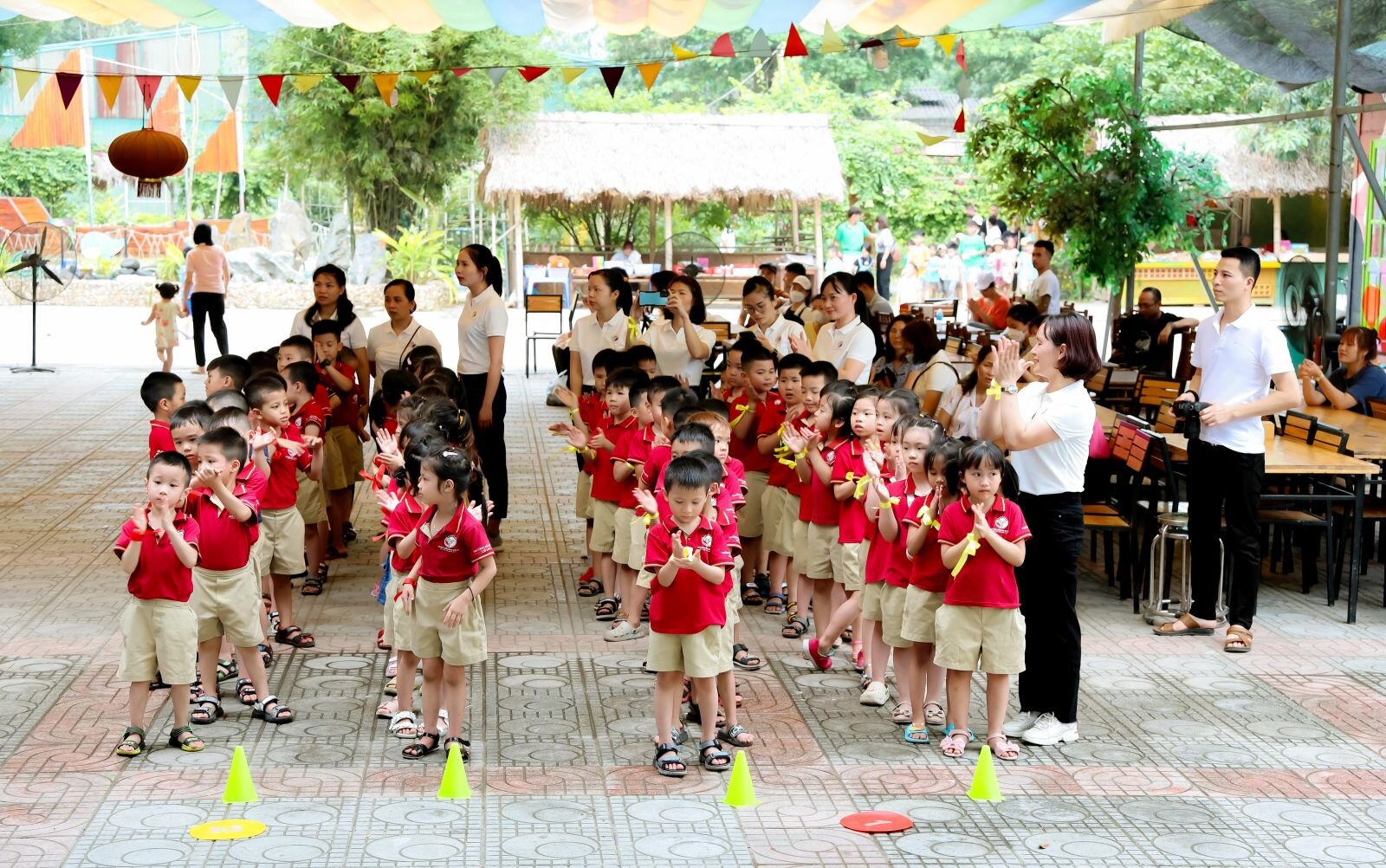 " LỄ RA TRƯỜNG CHO CÁC BÉ KHỐI MGL TRƯỜNG MN CỔ LOA" và “NGÀY HỘI OLYMPIC THỂ THAO 2022".