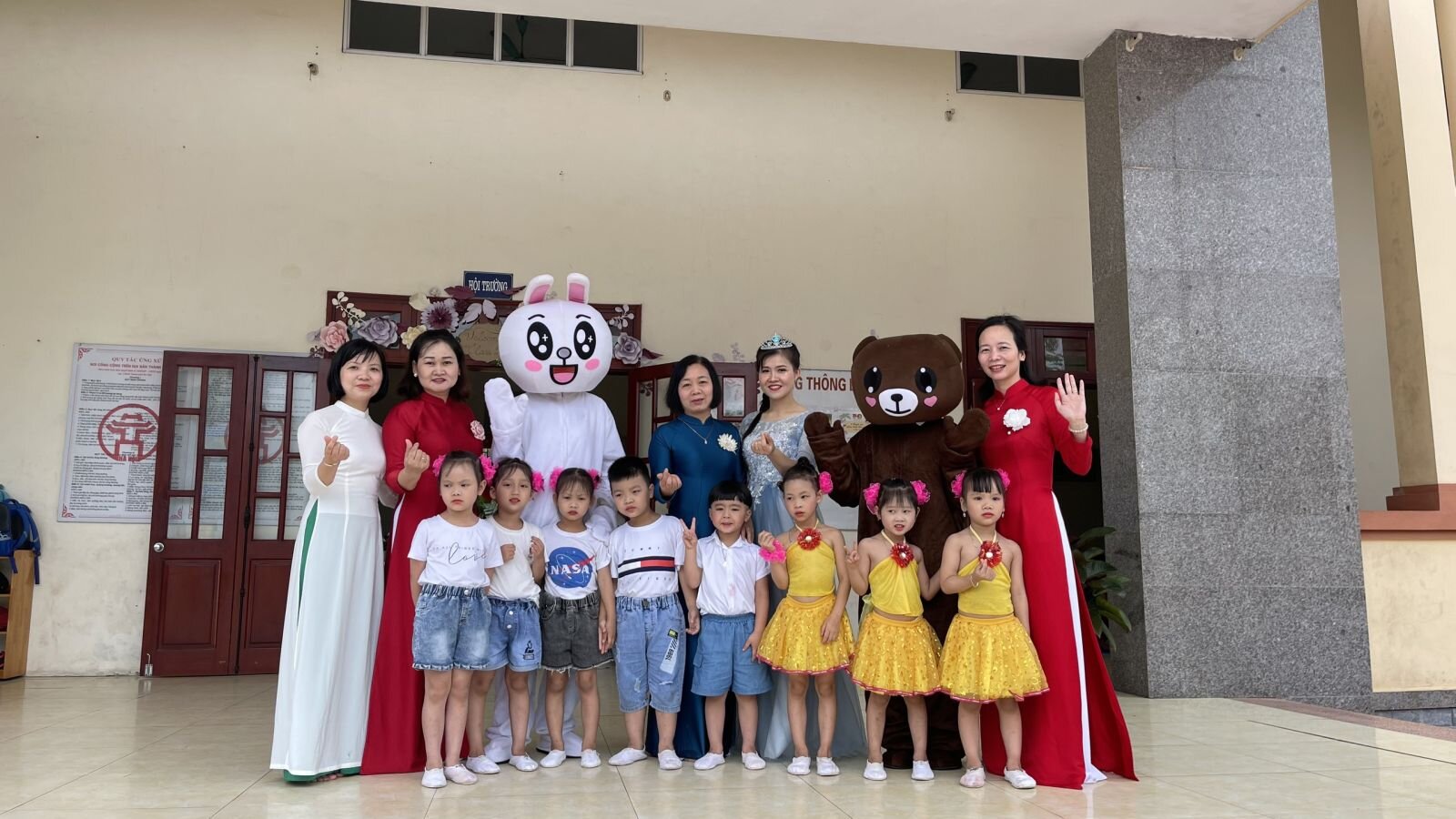 BẾ GIẢNG NĂM HỌC, VUI TẾT THIẾU NHI