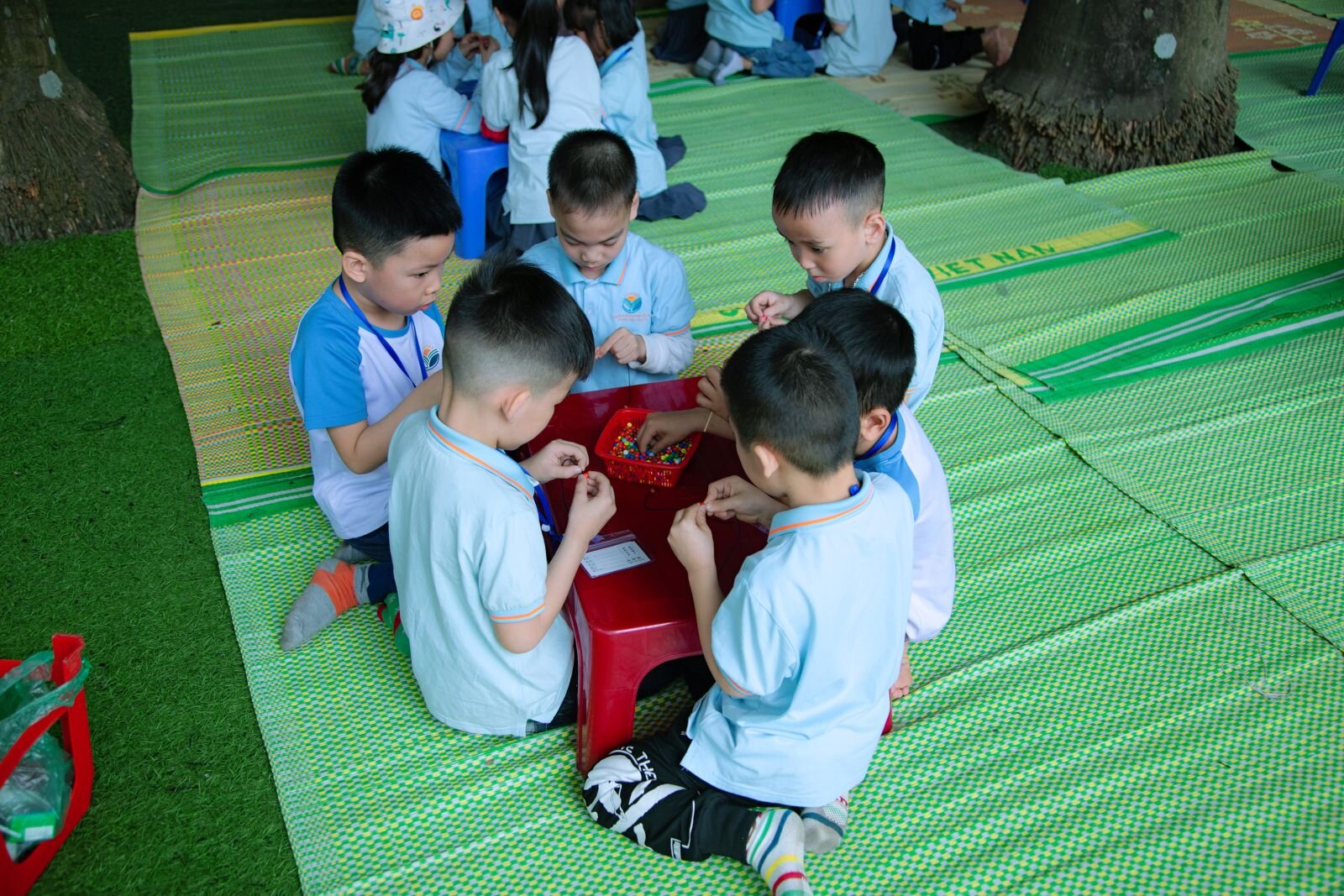 HOẠT ĐỘNG THAM QUAN TRẢI NGHIỆM TẠI KHU TRANG TRẠI GIÁO DỤC CÁNH BUỒM XANH CỦA KHỐI MẪU GIÁO LỚN VÀ MẪU GIÁO NHỠ