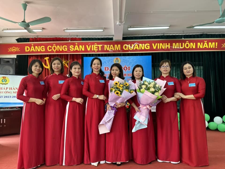 ĐẠI HỘI CÔNG ĐOÀN CƠ SỞ TRƯỜNG MẦM NON CỔ LOA NHIỆM KỲ 2023-2028